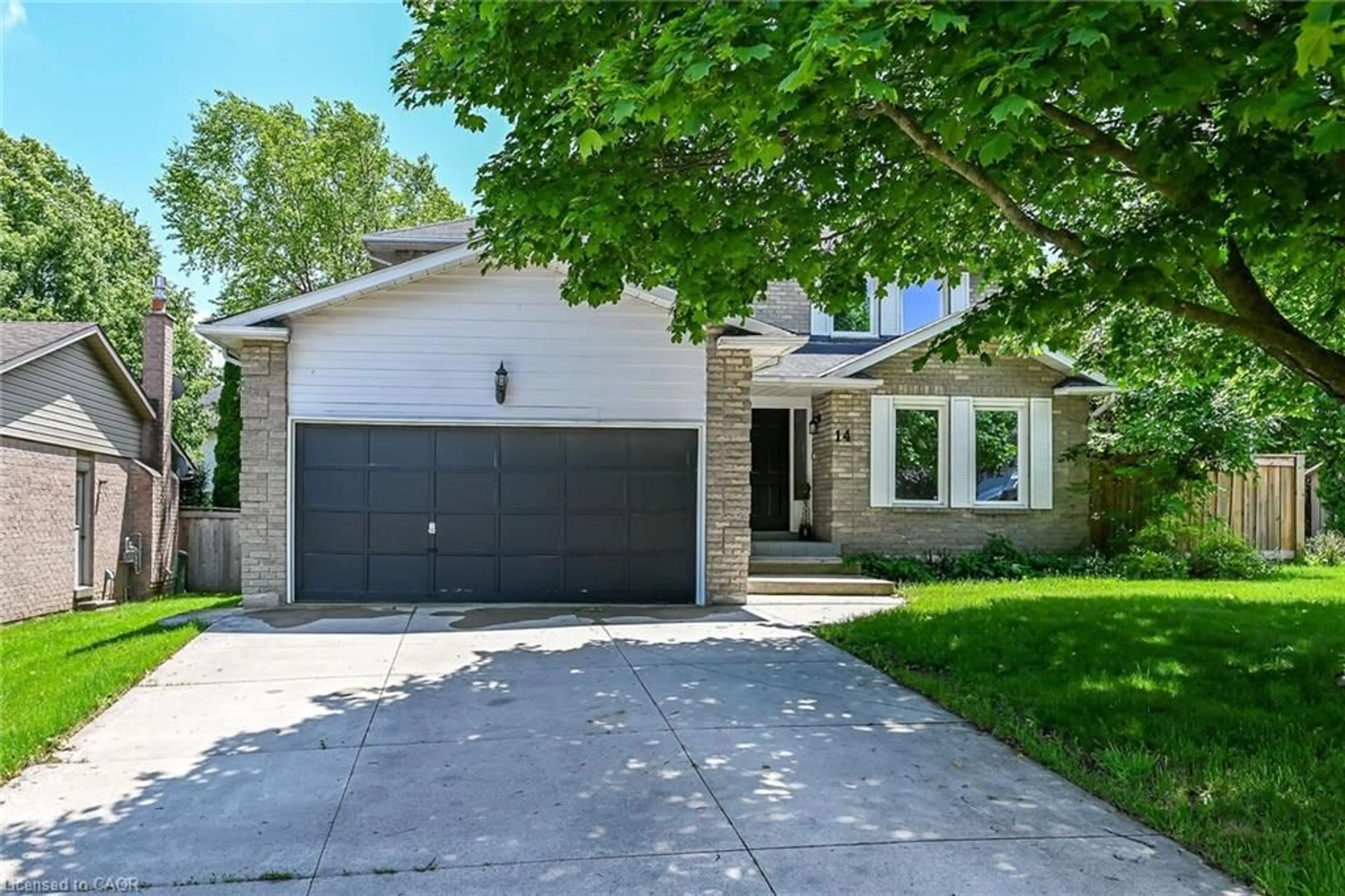 Home with brick exterior material, street for 14 Lennard Cres, Dundas Ontario L9H 6S5