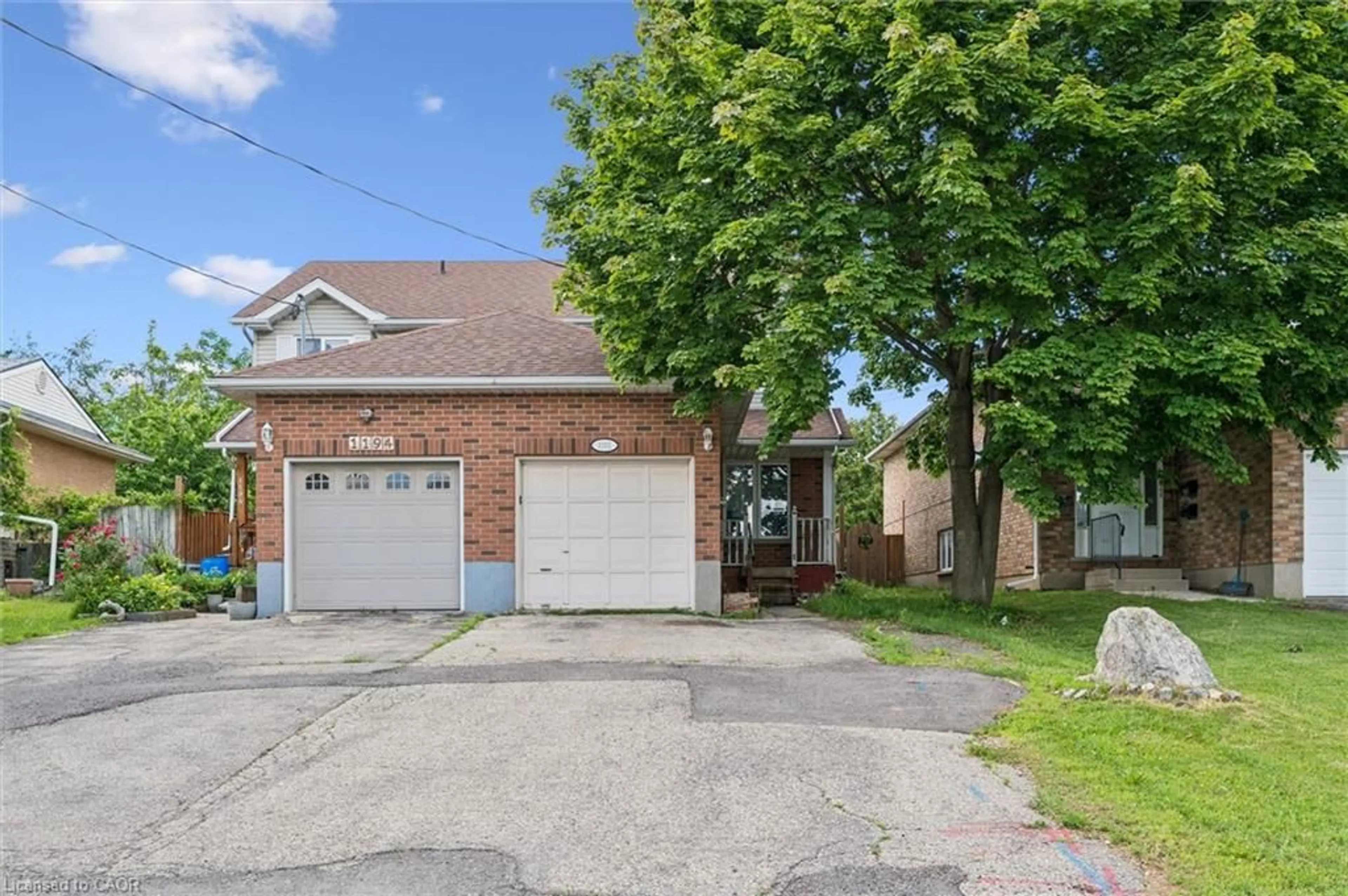 Home with brick exterior material, street for 1192 Ottawa St, Kitchener Ontario N2E 1L8
