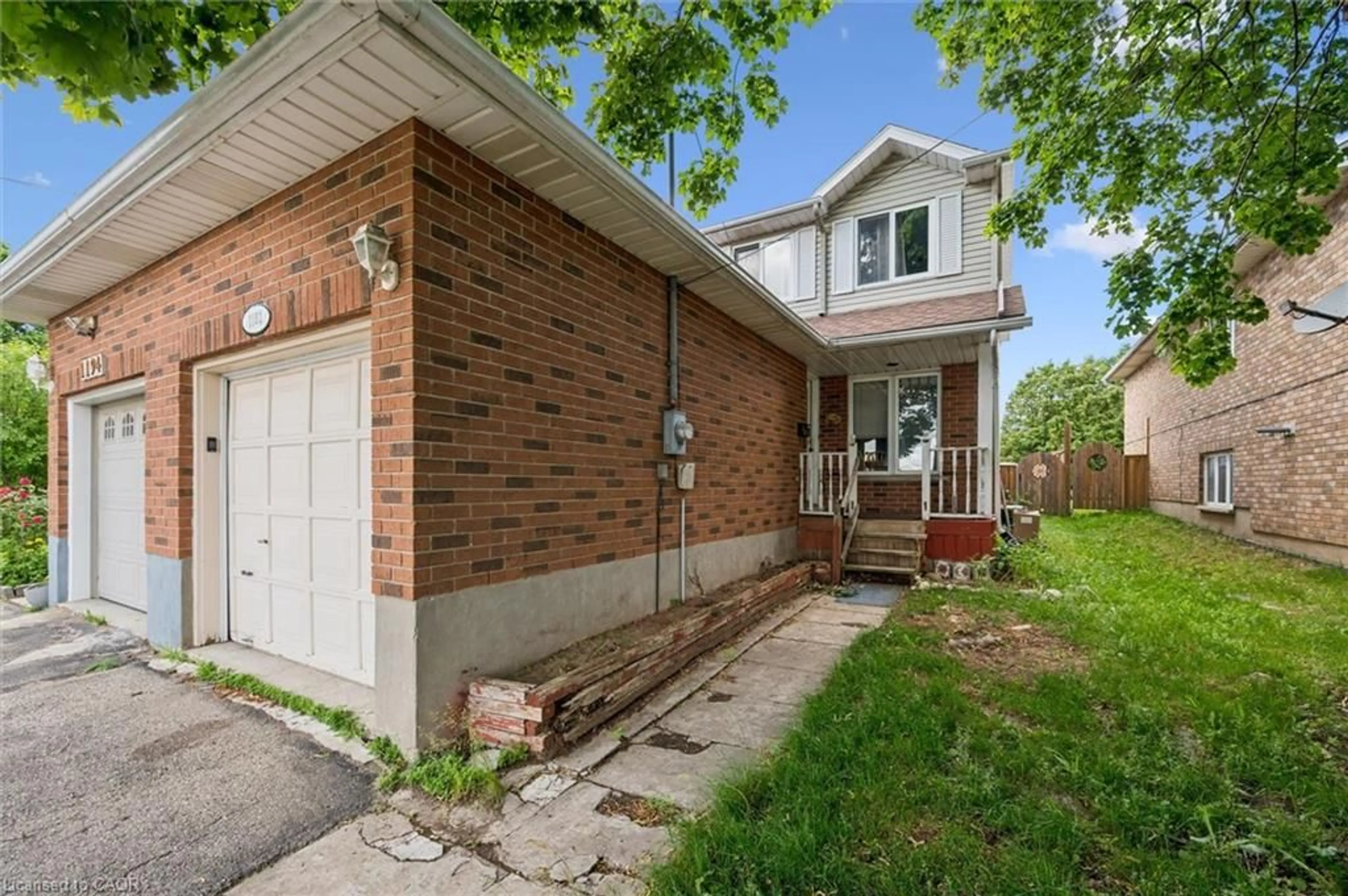 Home with brick exterior material, street for 1192 Ottawa St, Kitchener Ontario N2E 1L8