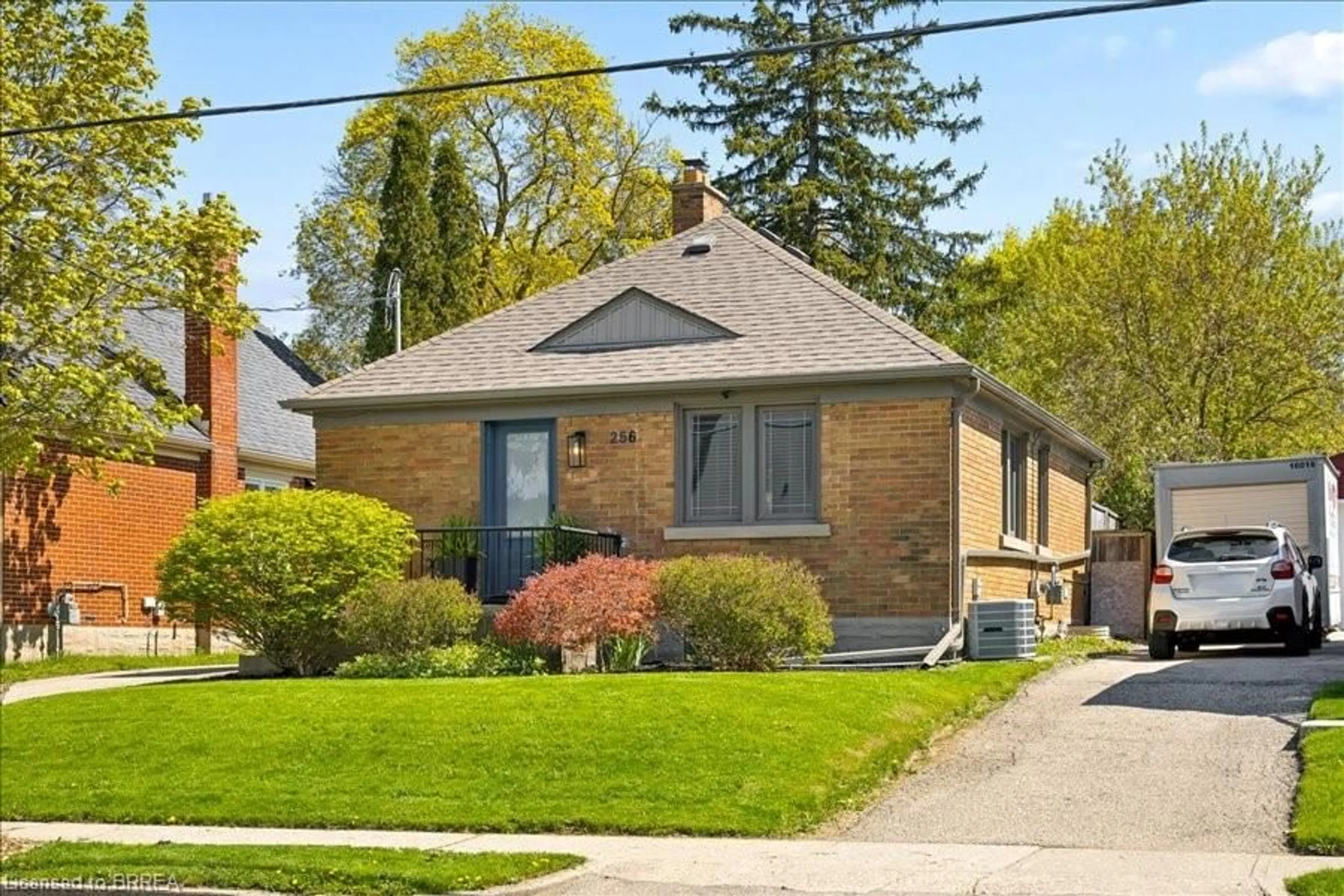 Home with brick exterior material, street for 256 Bowman St, Waterloo Ontario N2J 1W5