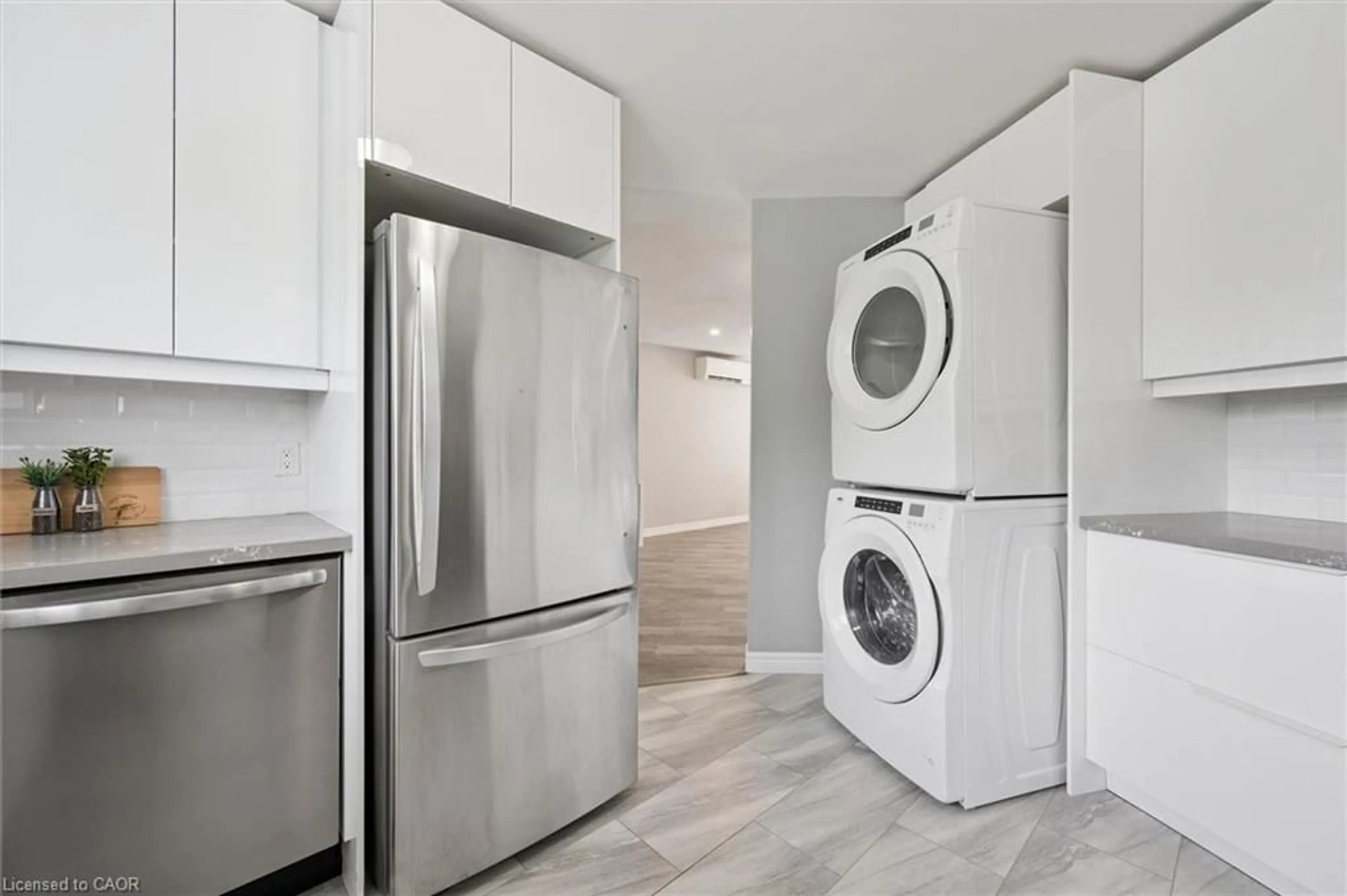Laundry room for 60 Elmsdale Dr #25, Kitchener Ontario N2E 2G4