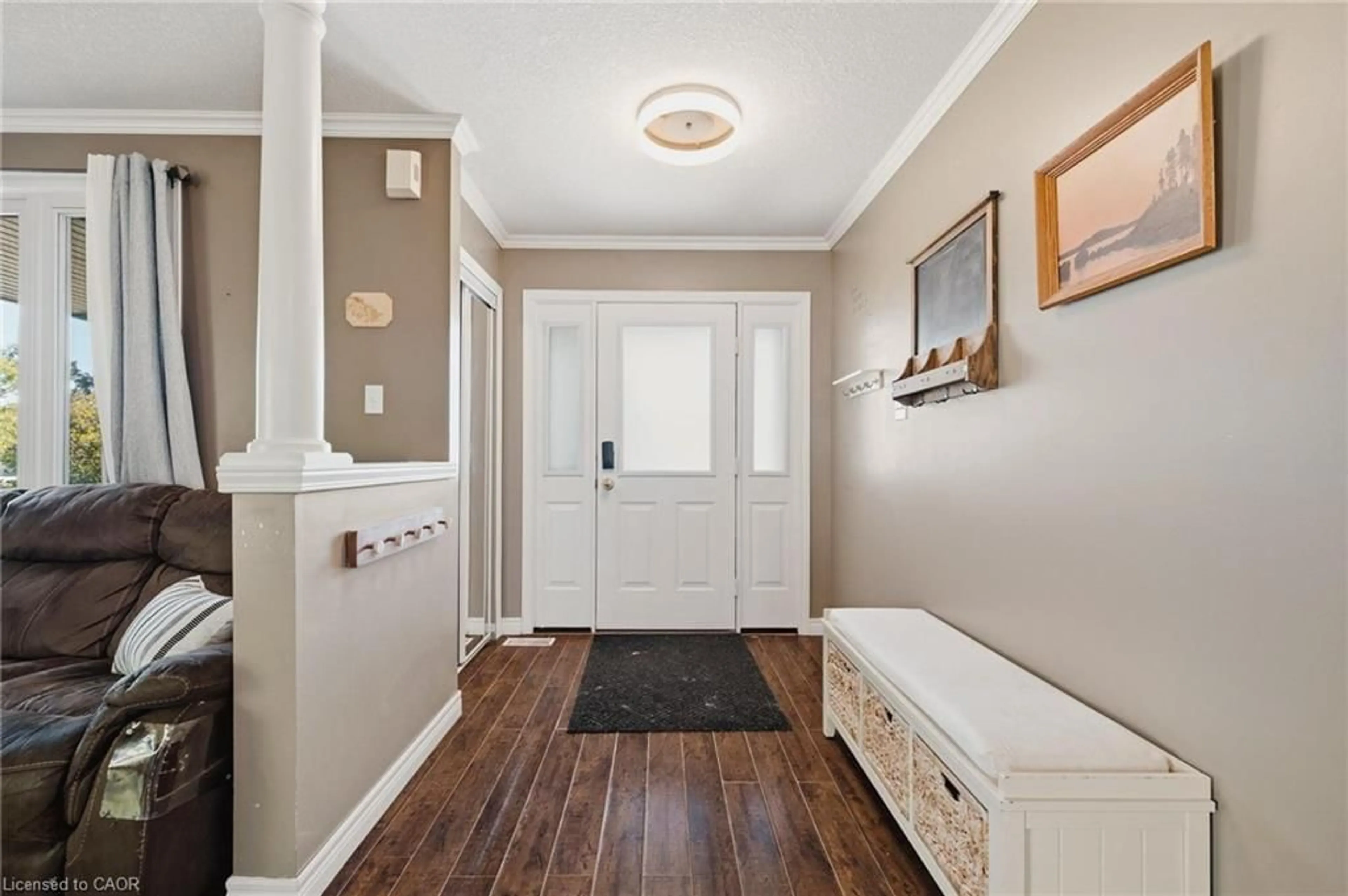 Indoor entryway for 91 Andrews Dr, Drayton Ontario N0G 1P0