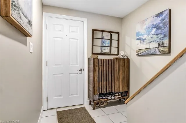 6 Richardson Dr #30, Port Dover 3