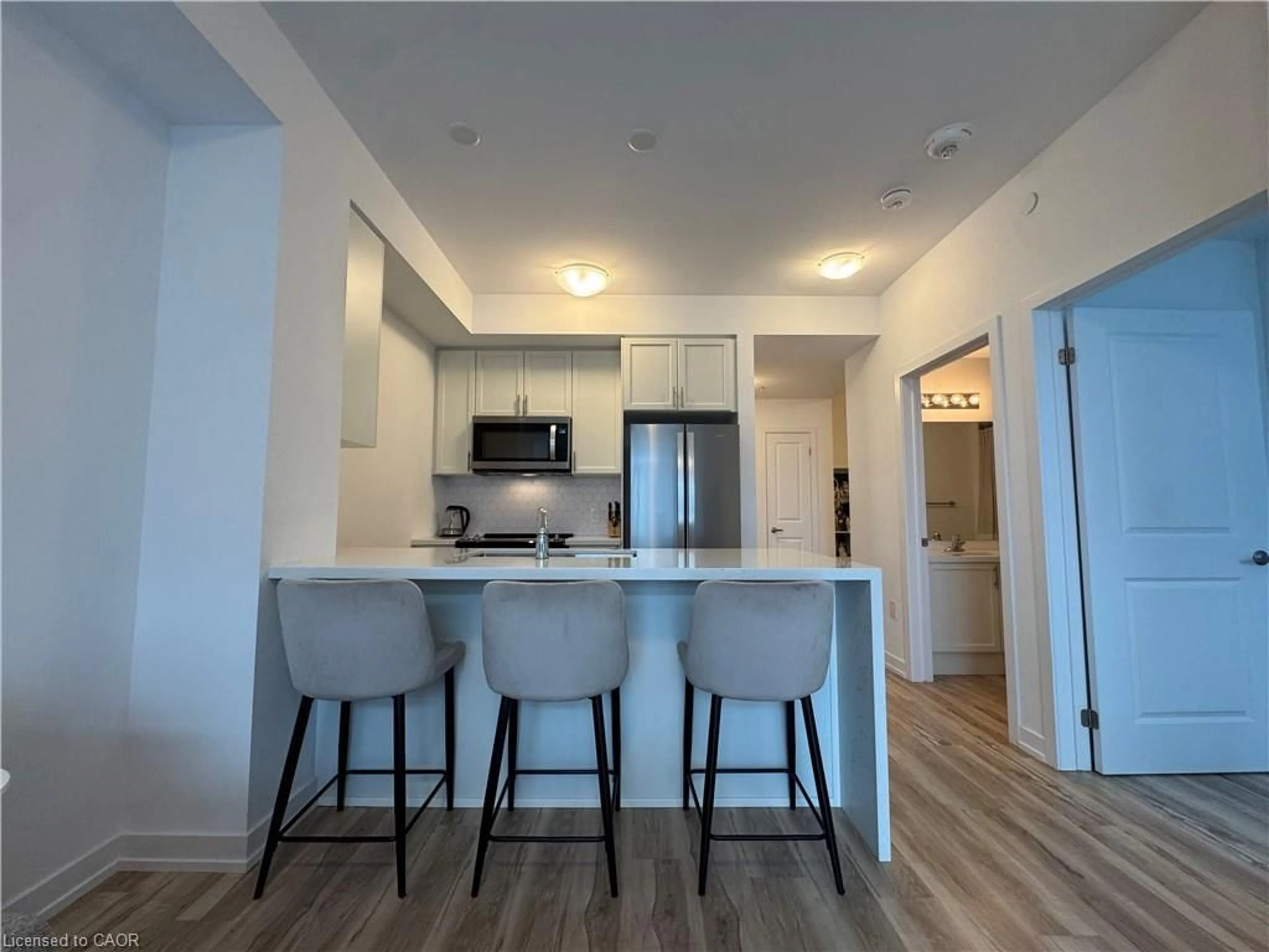 Open concept kitchen, unknown for 460 Dundas St #709, Waterdown Ontario L8B 2A5