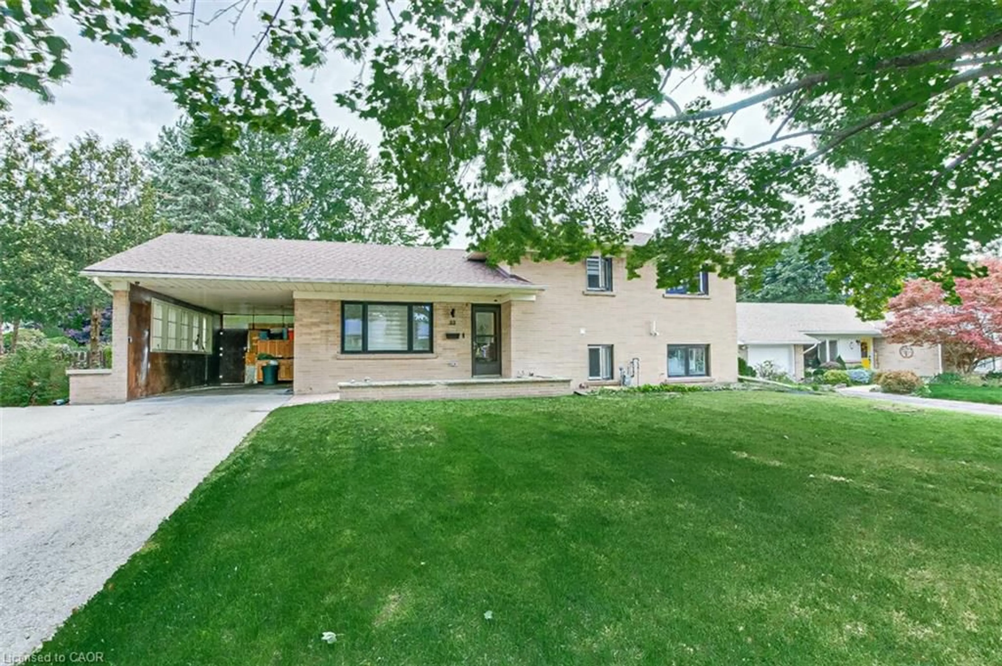 Unknown for 33 Tyrell St, Simcoe Ontario N3Y 2H2