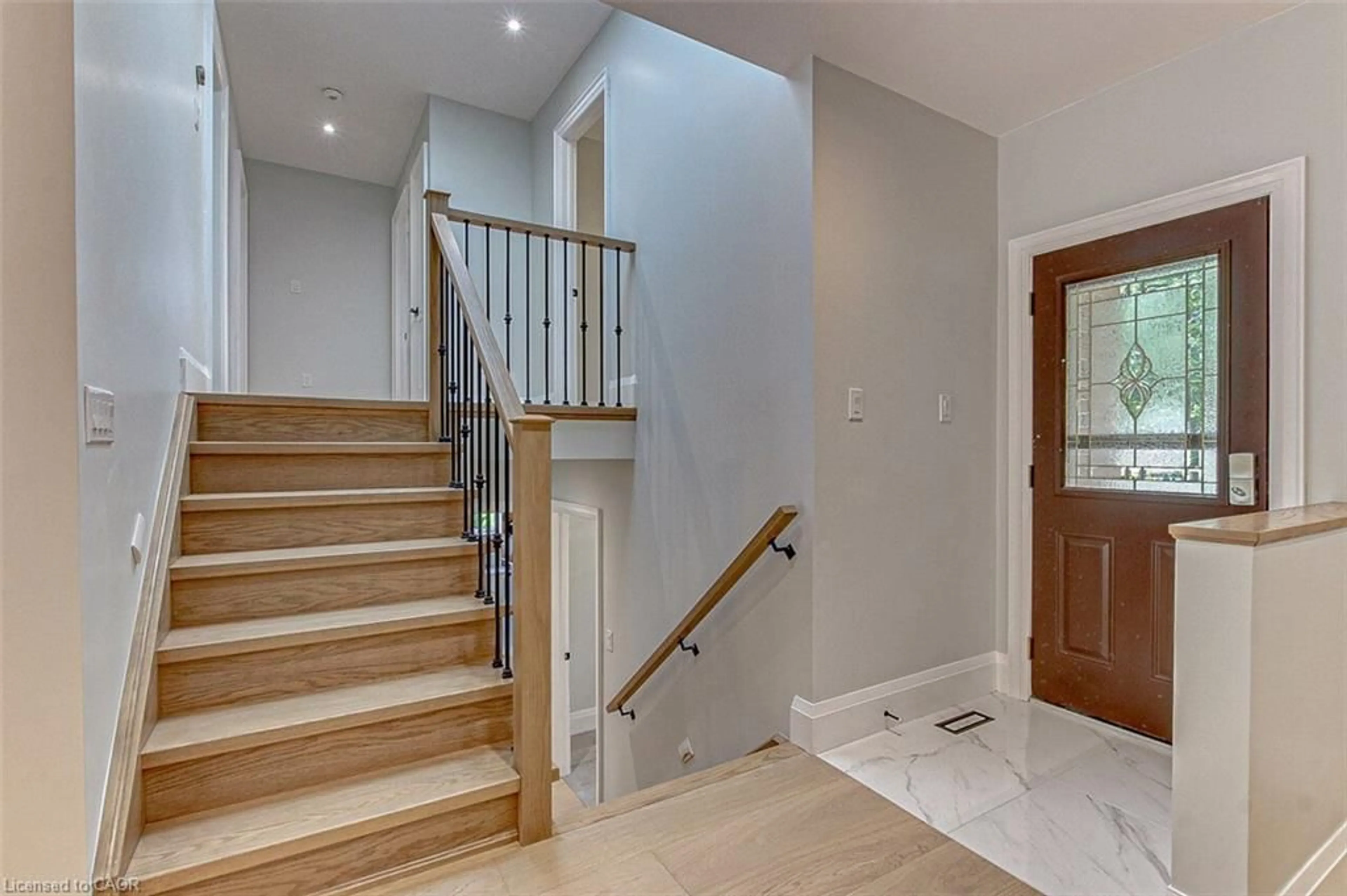 Unknown for 33 Tyrell St, Simcoe Ontario N3Y 2H2