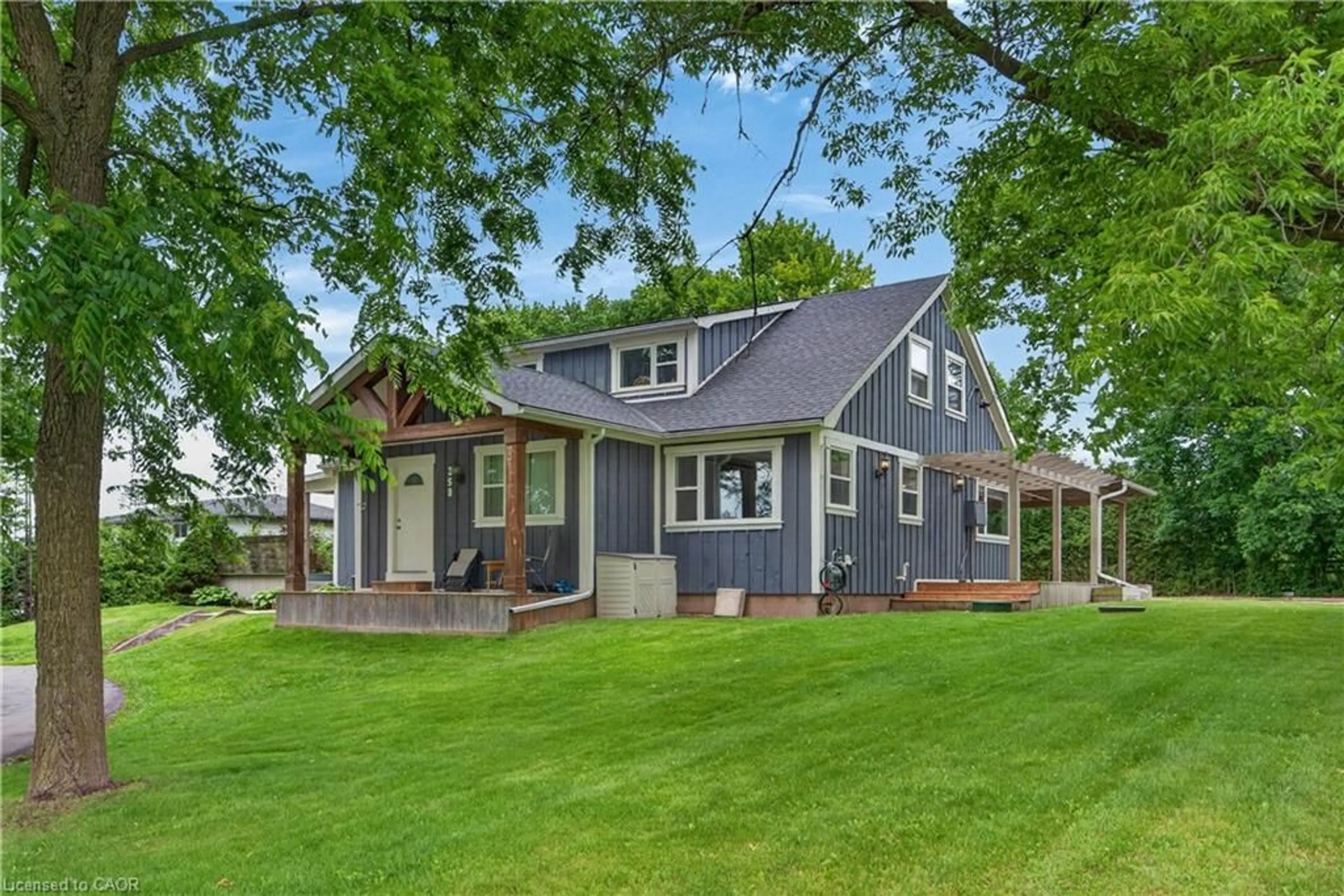 Home with vinyl exterior material, unknown for 258 Lynden Rd, Lynden Ontario L0R 1T0