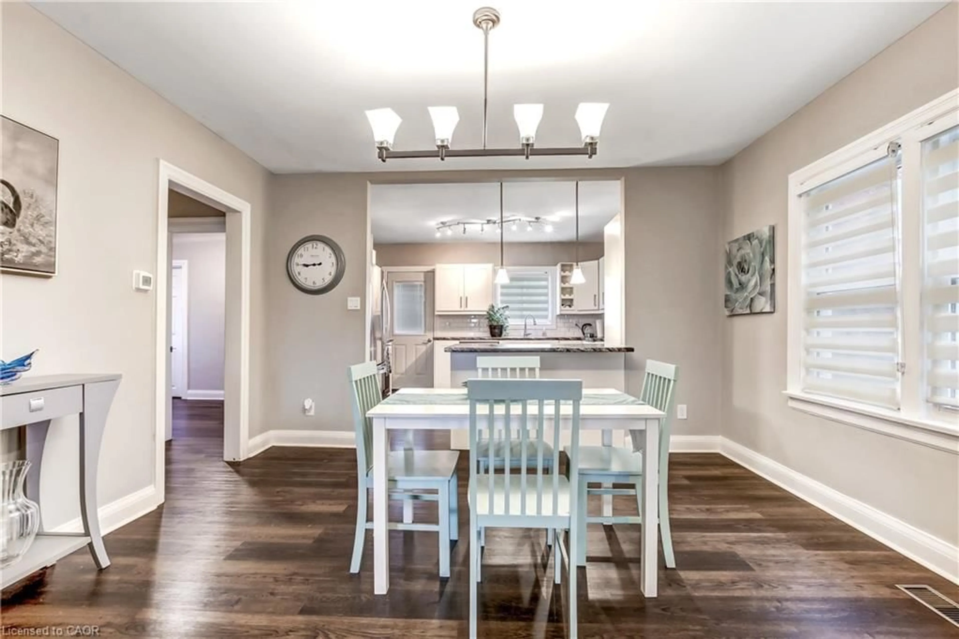 Open concept kitchen, wood/laminate floor for 205 Stanley St, Simcoe Ontario N3Y 1M9