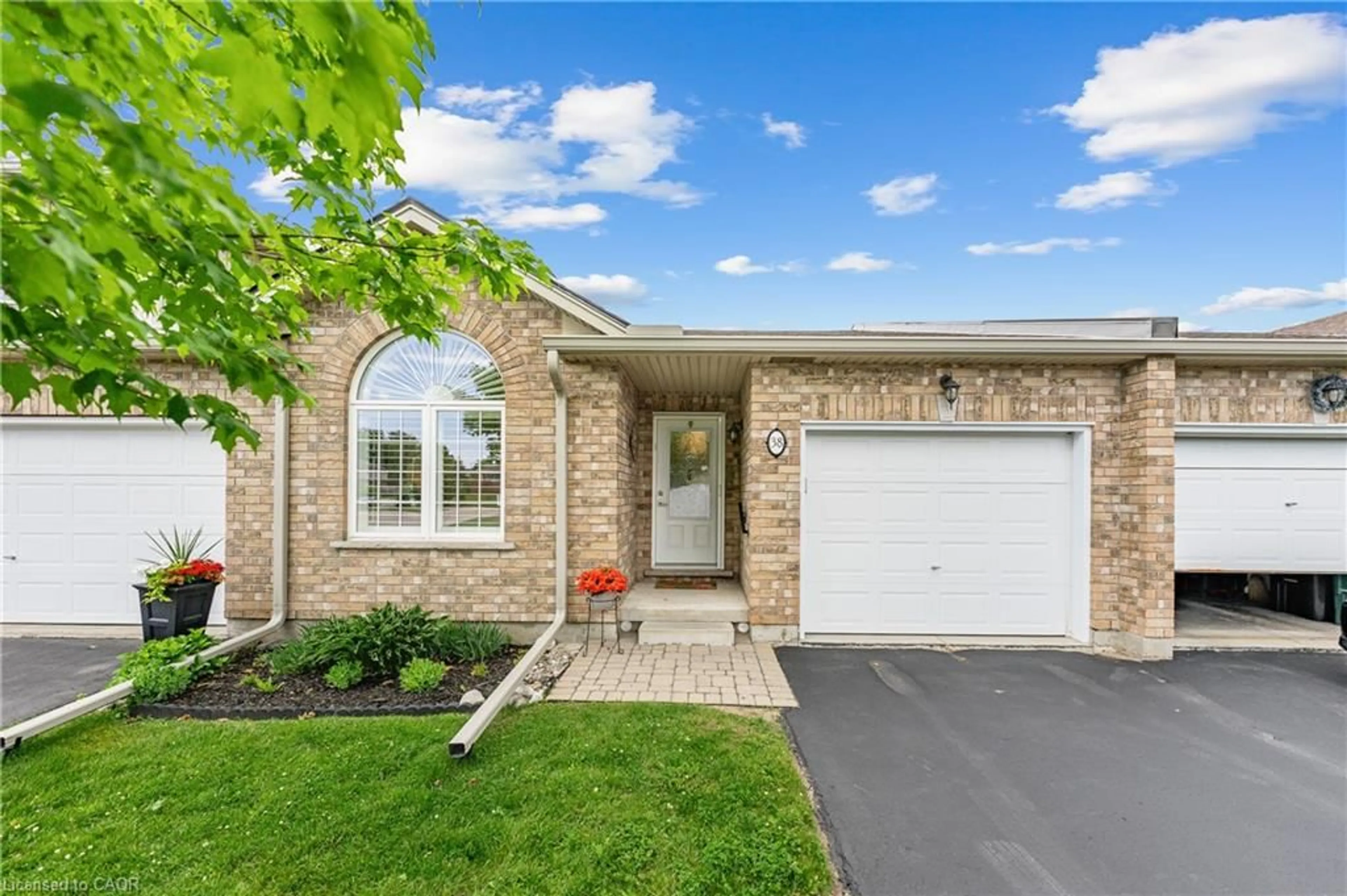 Unknown for 35 Green Gate Blvd #38, Cambridge Ontario N1T 0A3