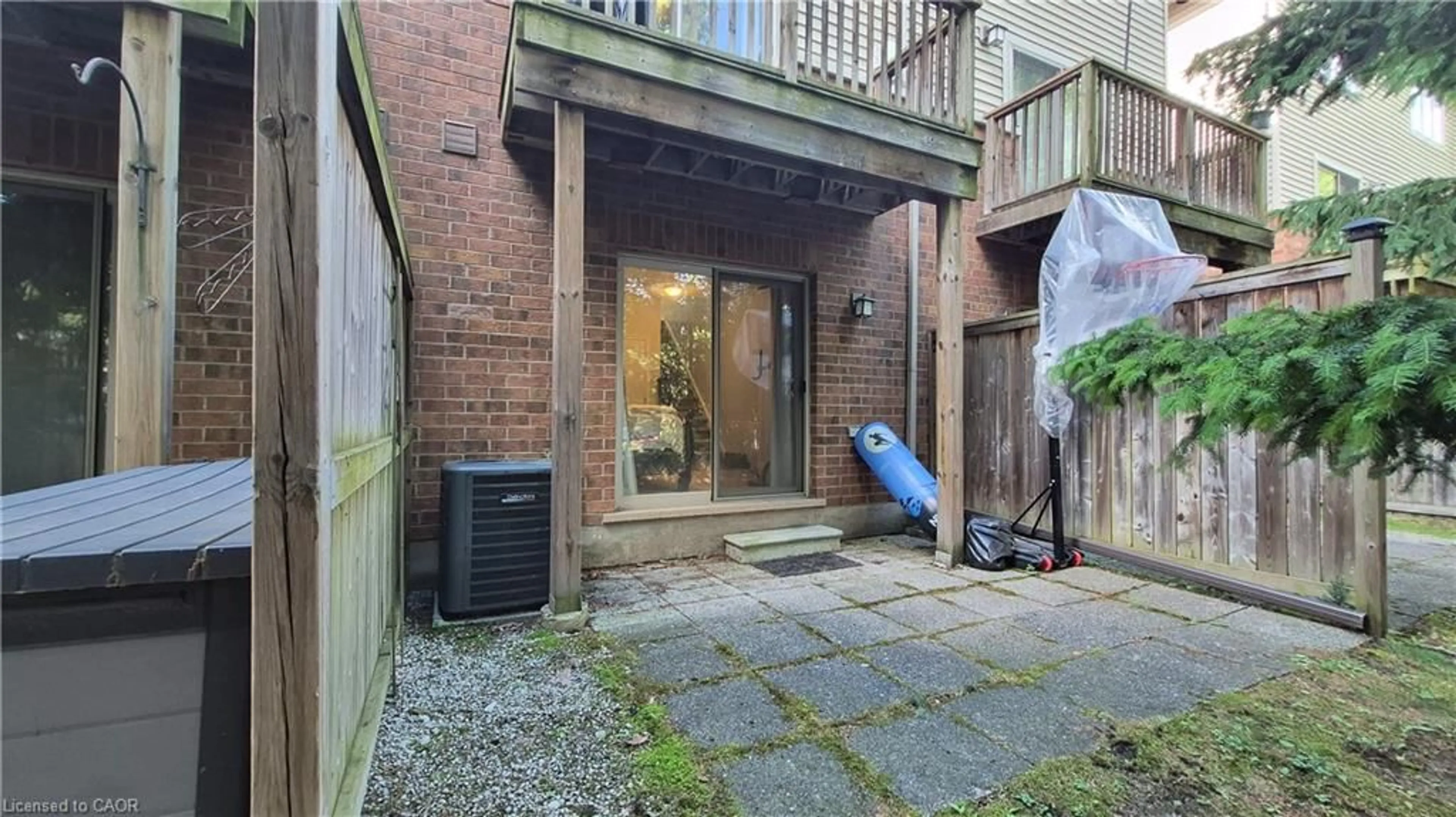 Patio, street for 4344 Ingram Common, Burlington Ontario L7L 0C4