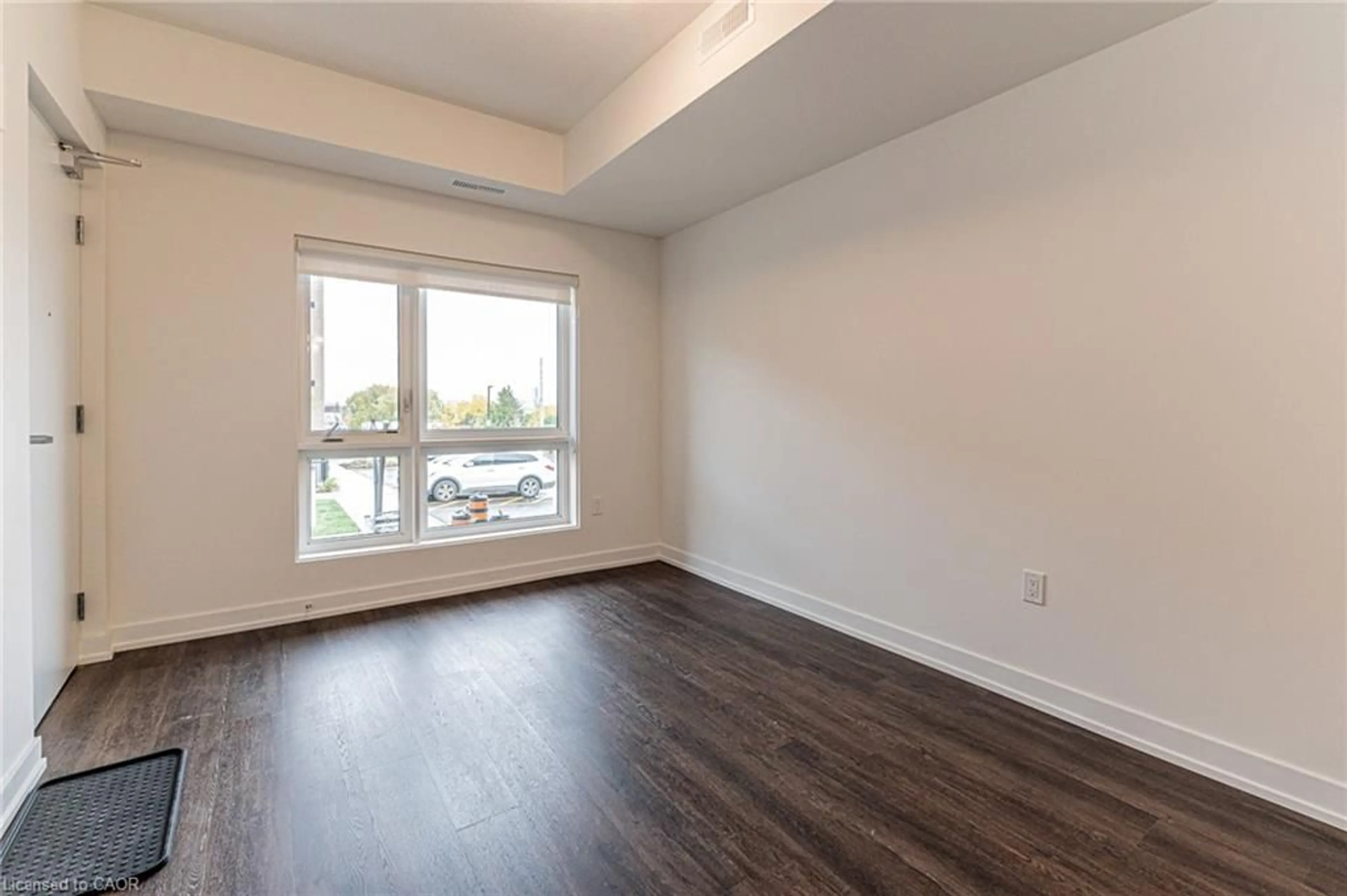 A pic of a room for 20 Palace St #E2, Kitchener Ontario N2E 0J3