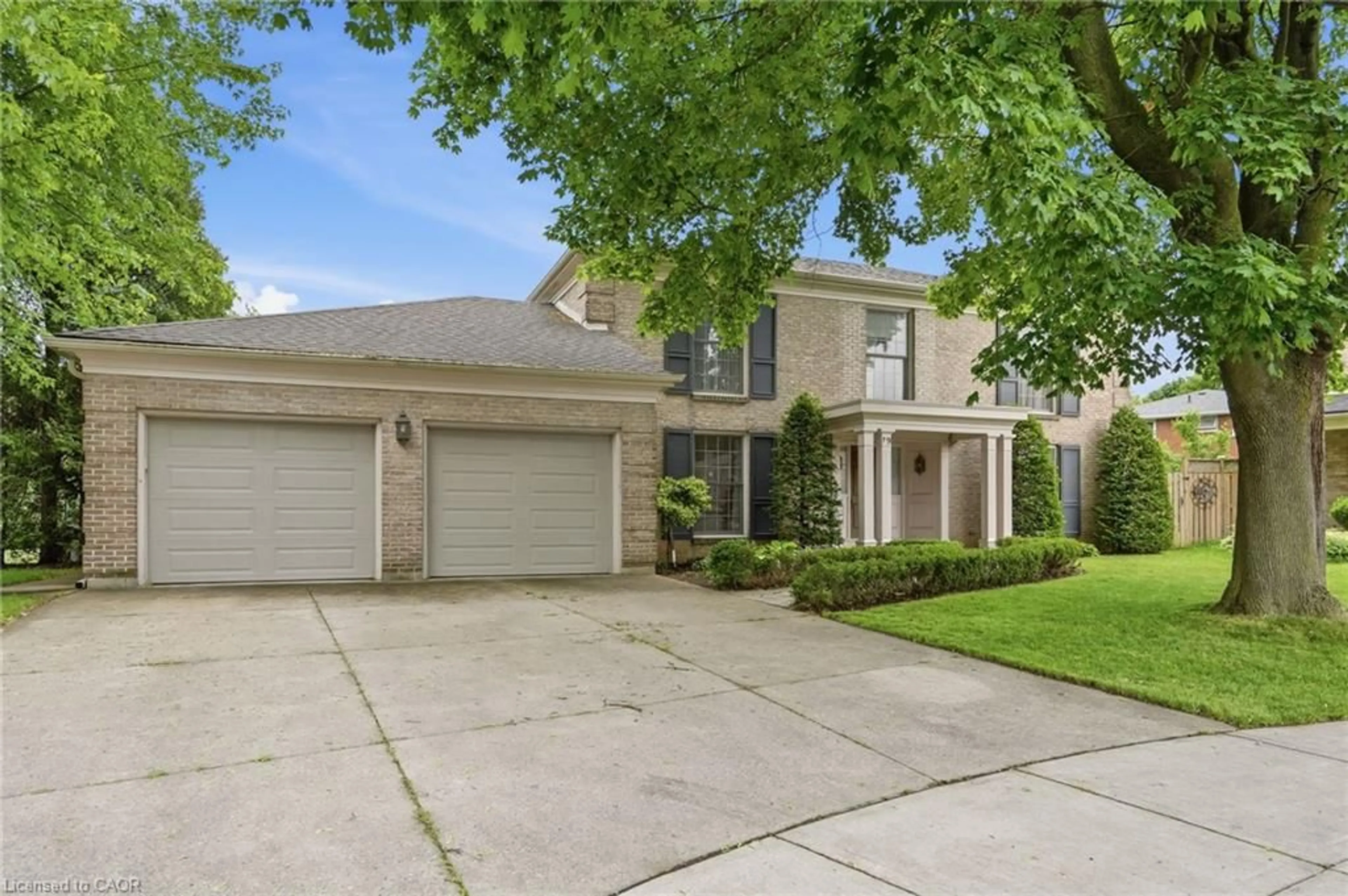 Unknown for 19 Verdun Crt, Hamilton Ontario L9C 5W9