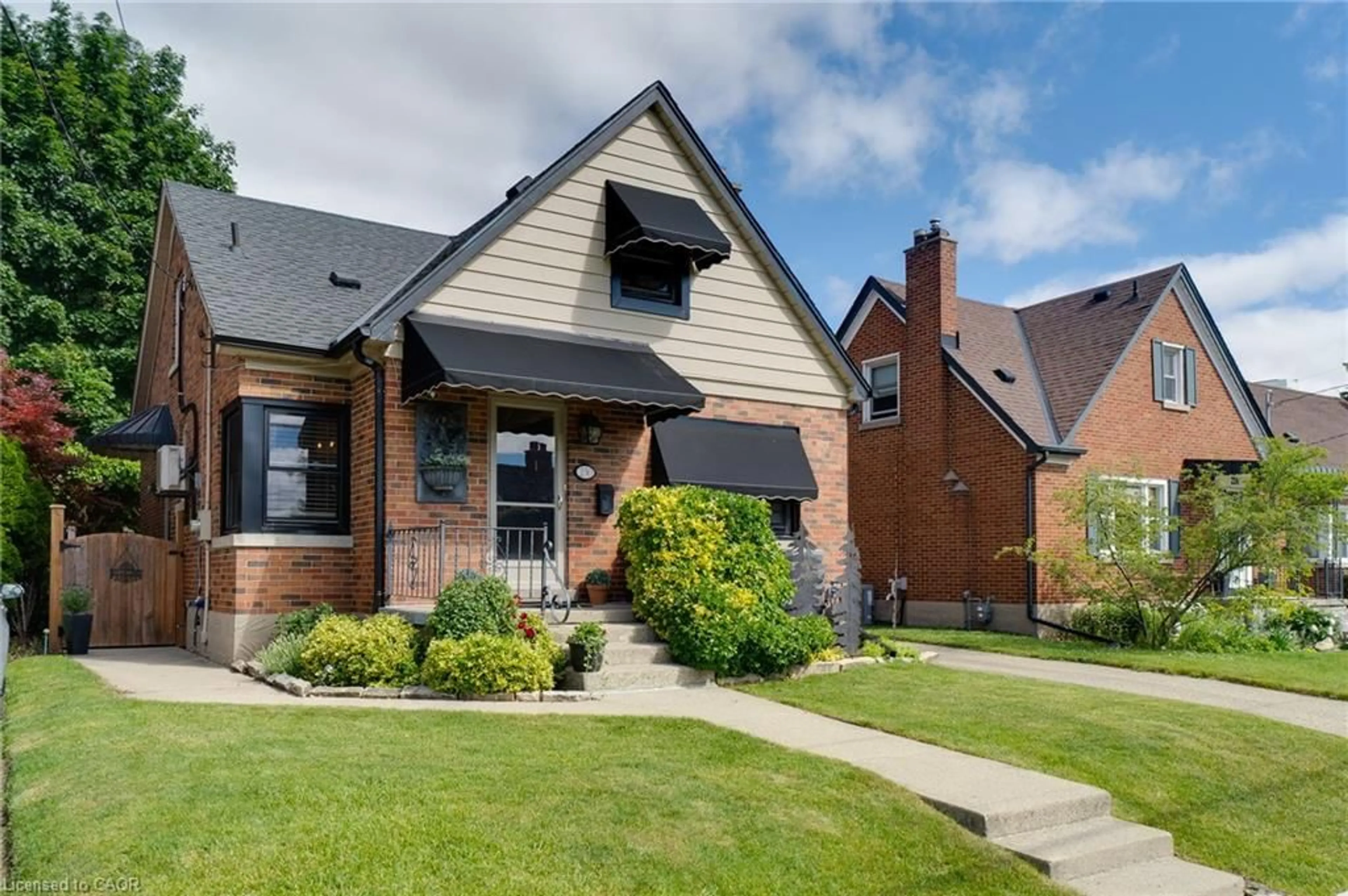Home with brick exterior material, street for 230 Sydney St, Kitchener Ontario N2G 3V7