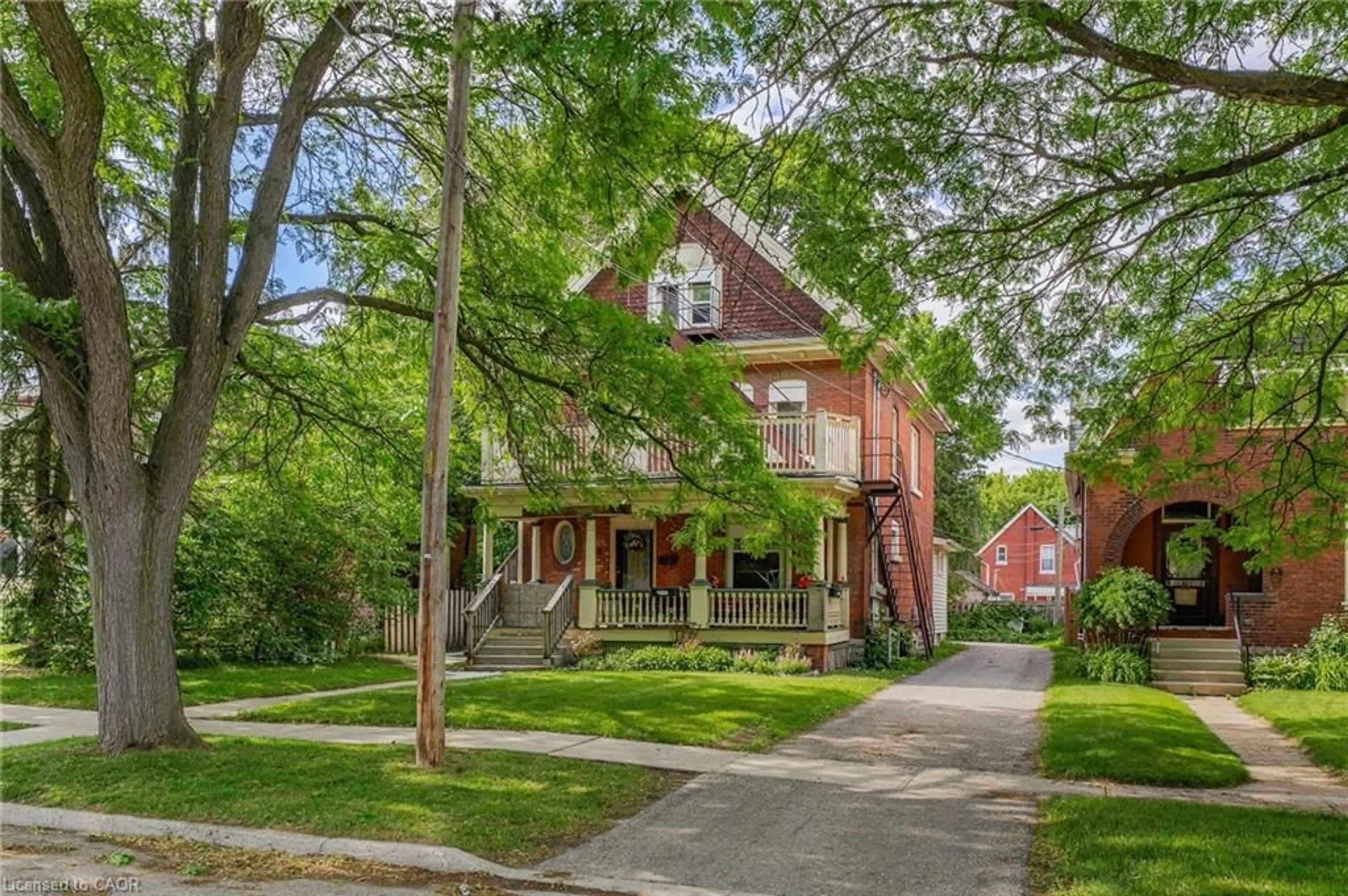 Home with brick exterior material, street for 126 Chatham St, Brantford Ontario N3S 4G4