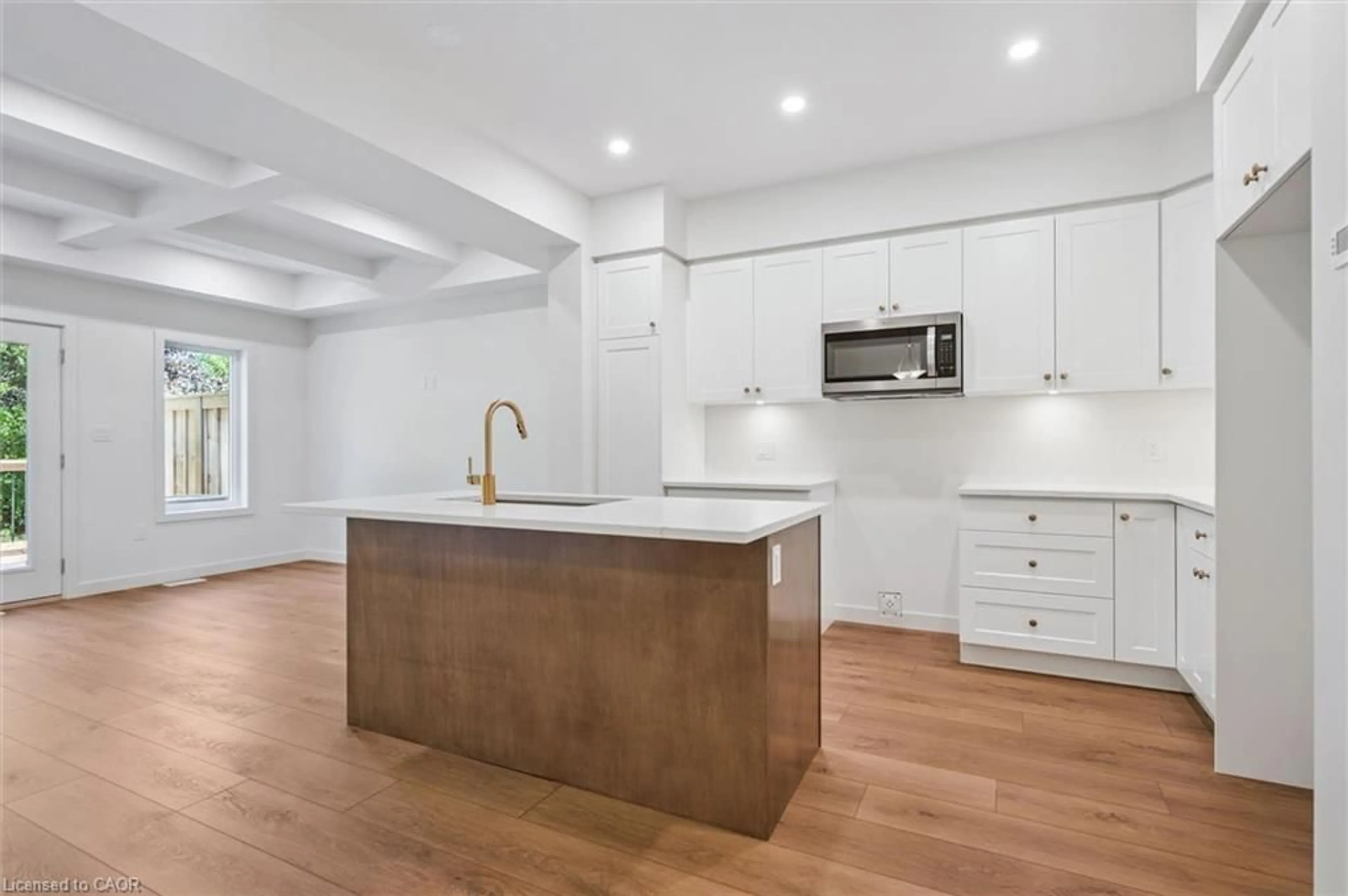 Open concept kitchen, unknown for 16 Fieldstone Lane, Elora Ontario N0B 1S0