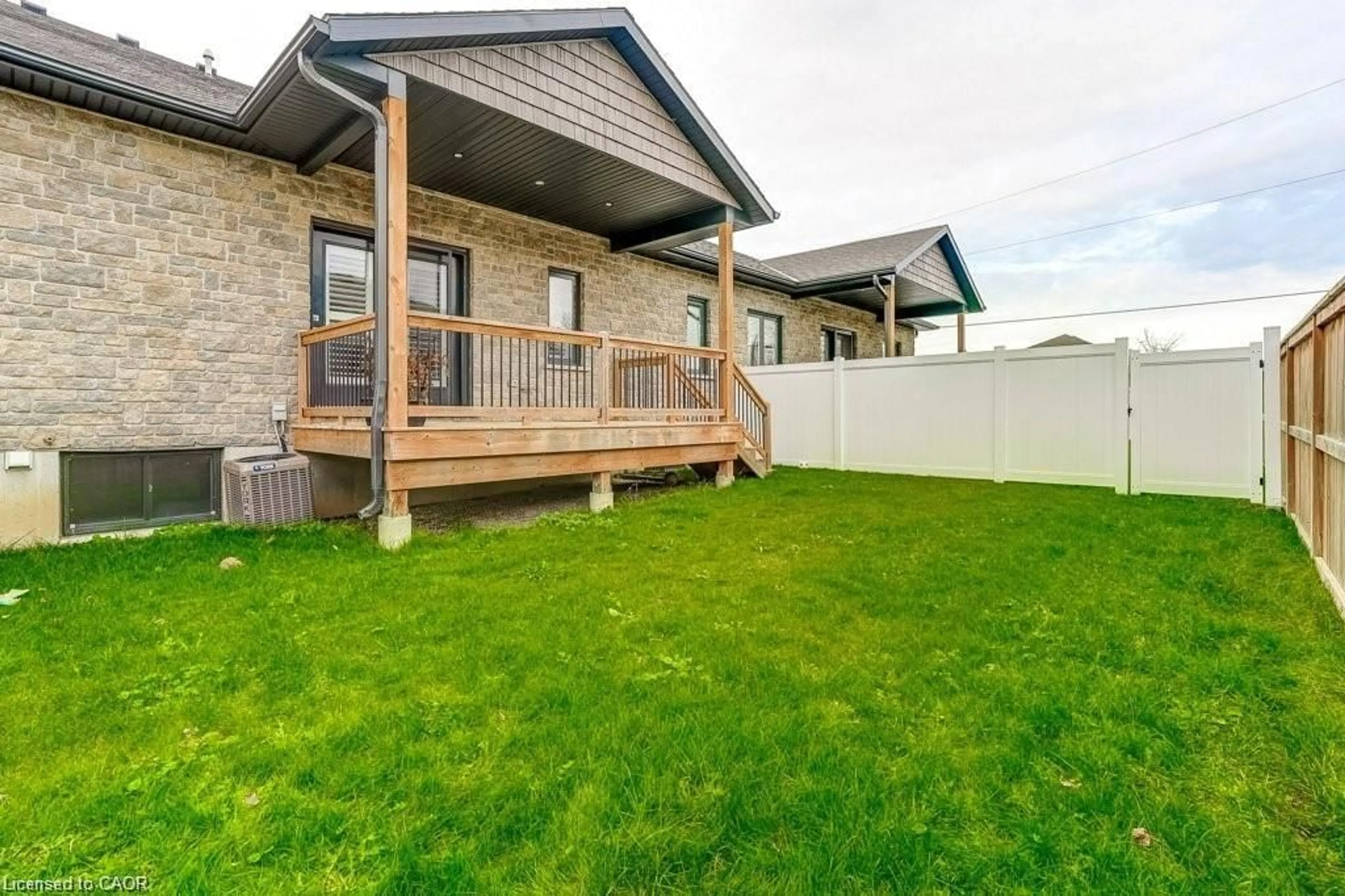Patio, unknown for 273 Queen St, Atwood Ontario N0G 1B0