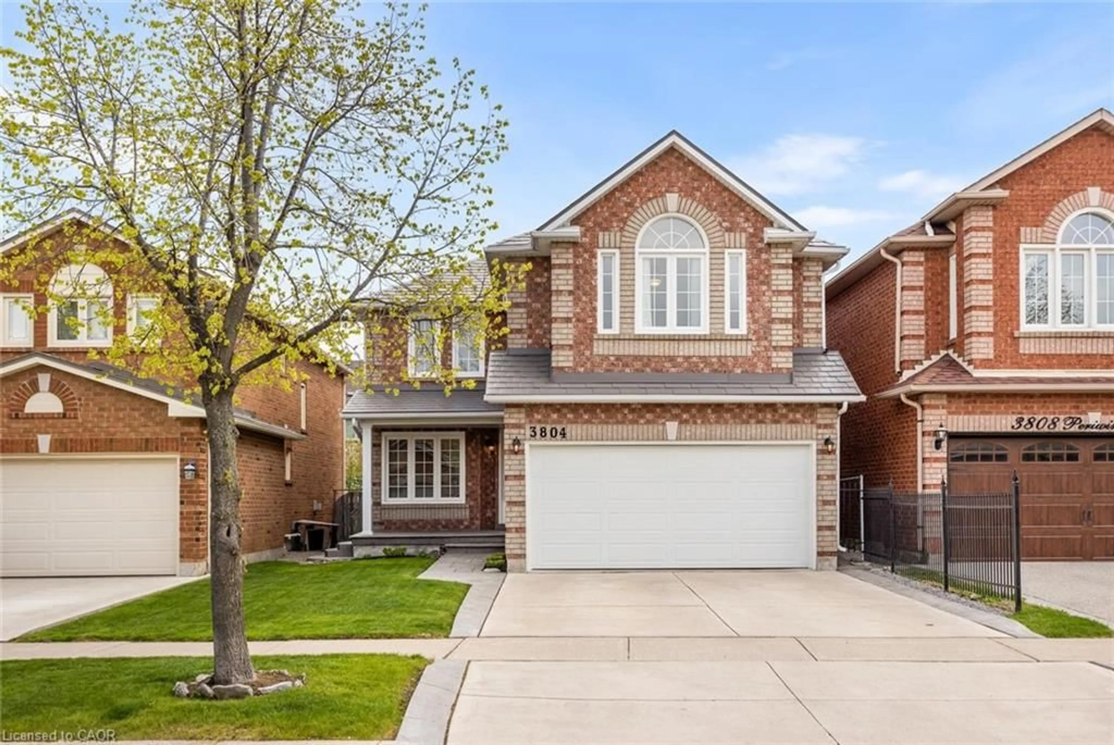 Home with brick exterior material, street for 3804 Periwinkle Cres, Mississauga Ontario L5N 6W8