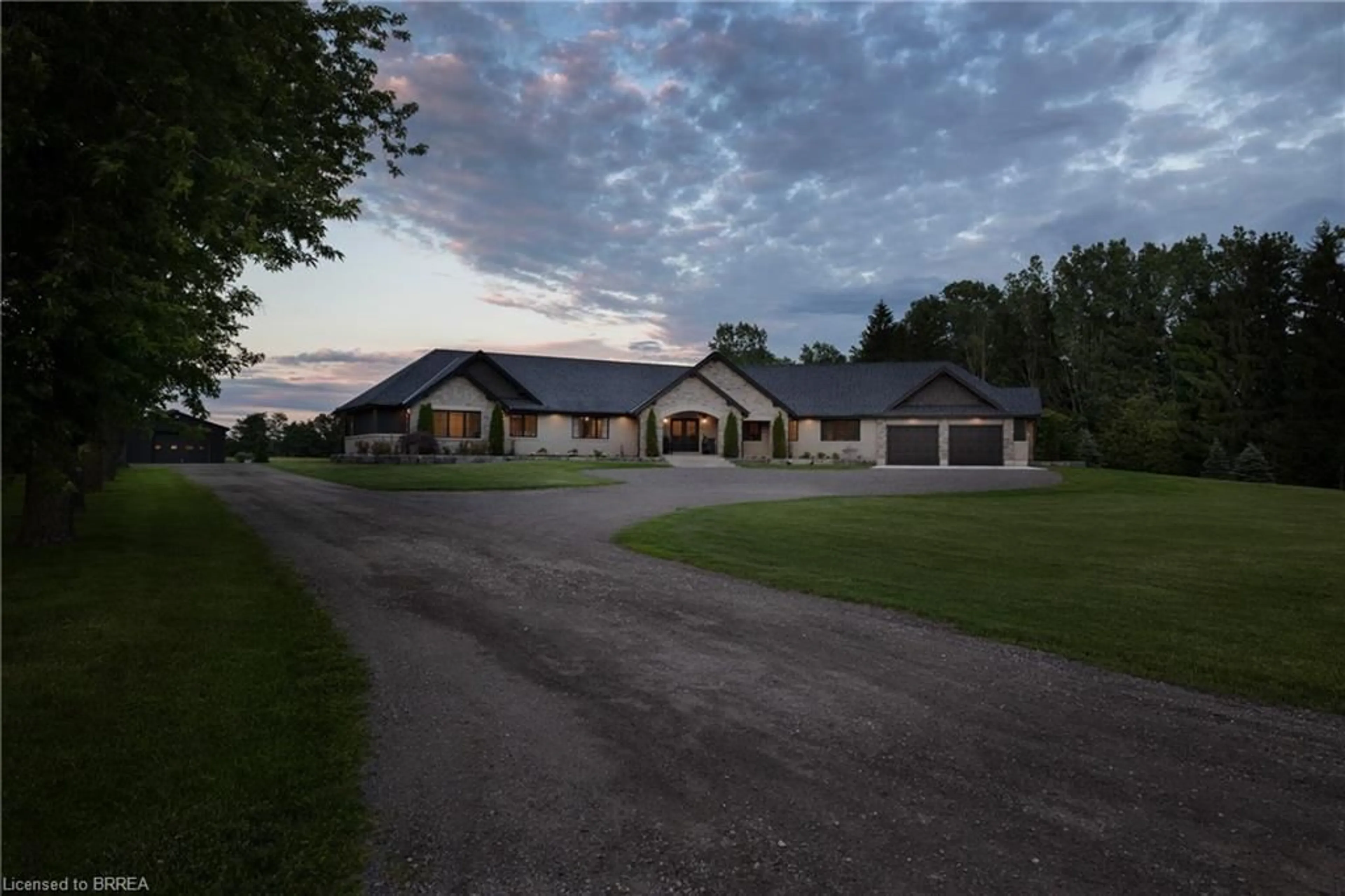 A pic from outside/outdoor area/front of a property/back of a property/a pic from drone, unknown for 88 Etonia Rd, Princeton Ontario N0J 1V0