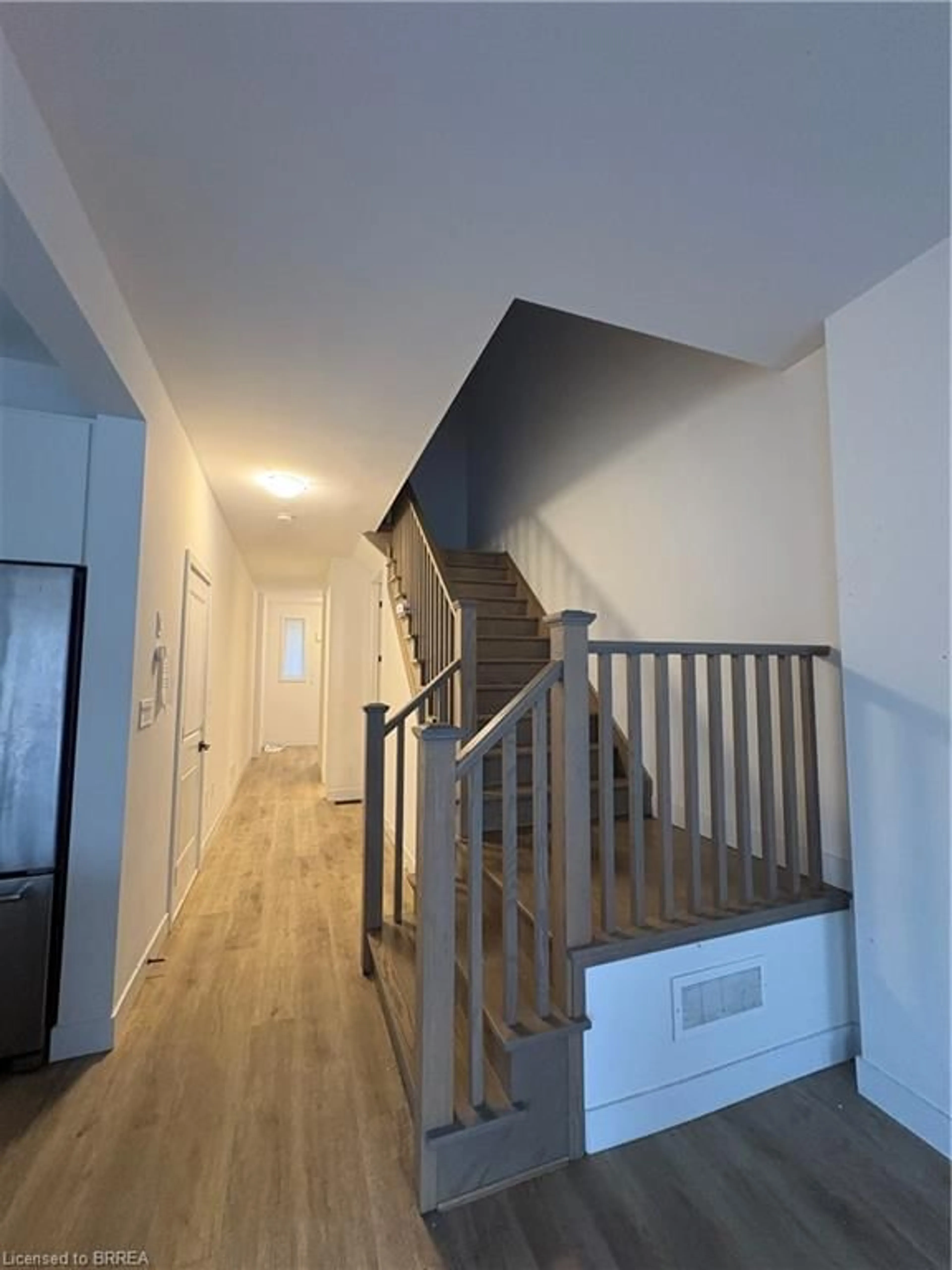 Stairs for 166 Mount Albion Rd #15, Hamilton Ontario L8K 5S8