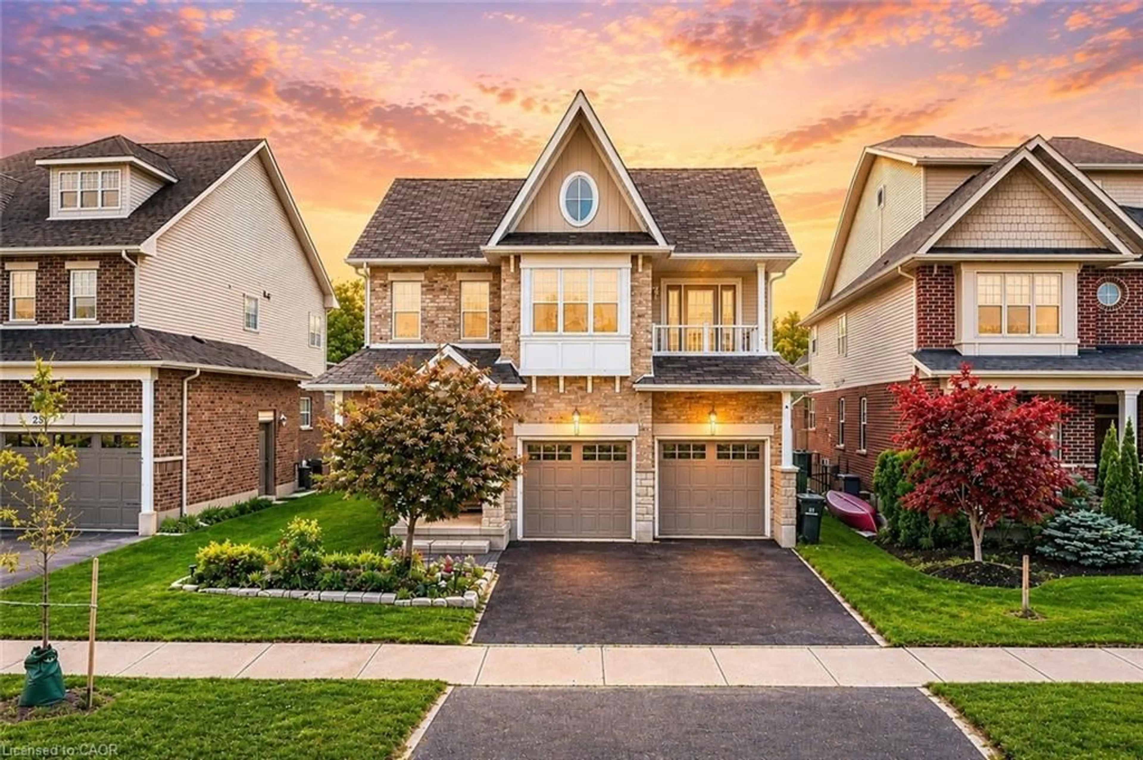 Home with brick exterior material, street for 27 Tremaine Dr, Kitchener Ontario N2A 4L9
