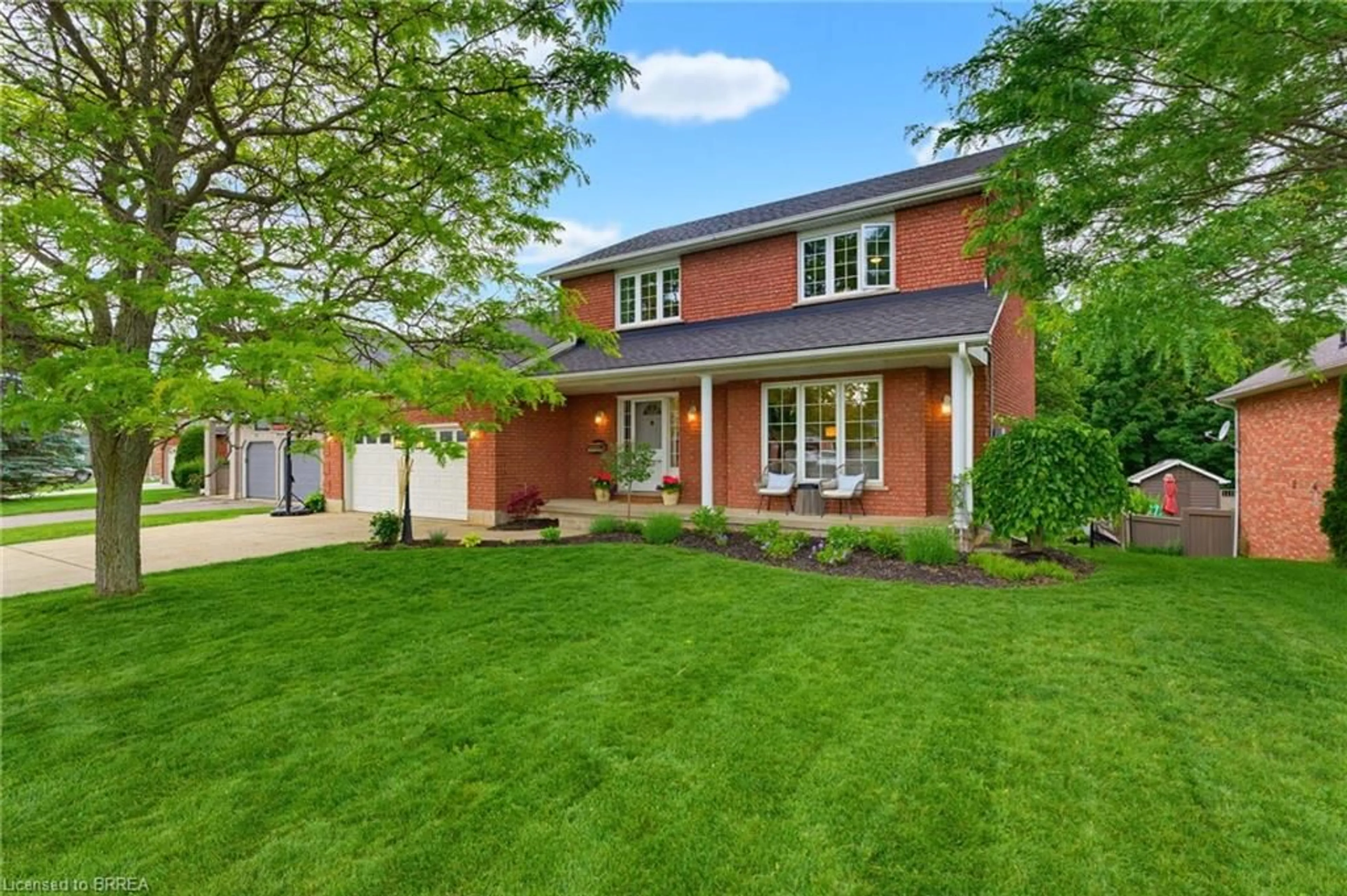 Home with brick exterior material, street for 27 Hampton Crt, St. George Ontario N0E 1N0