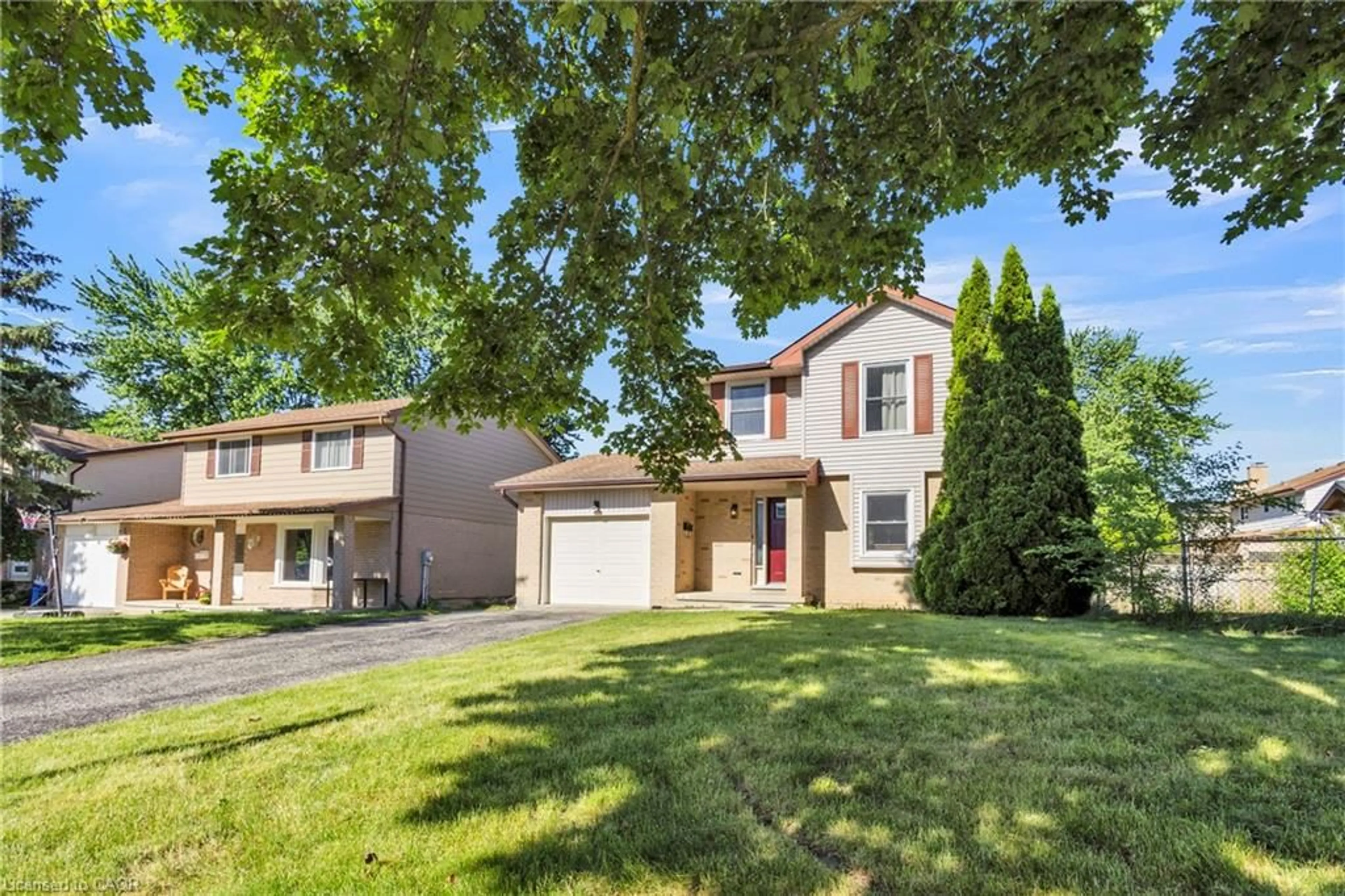 Home with vinyl exterior material, street for 127 Acorn Cres, London Ontario N6G 3V4