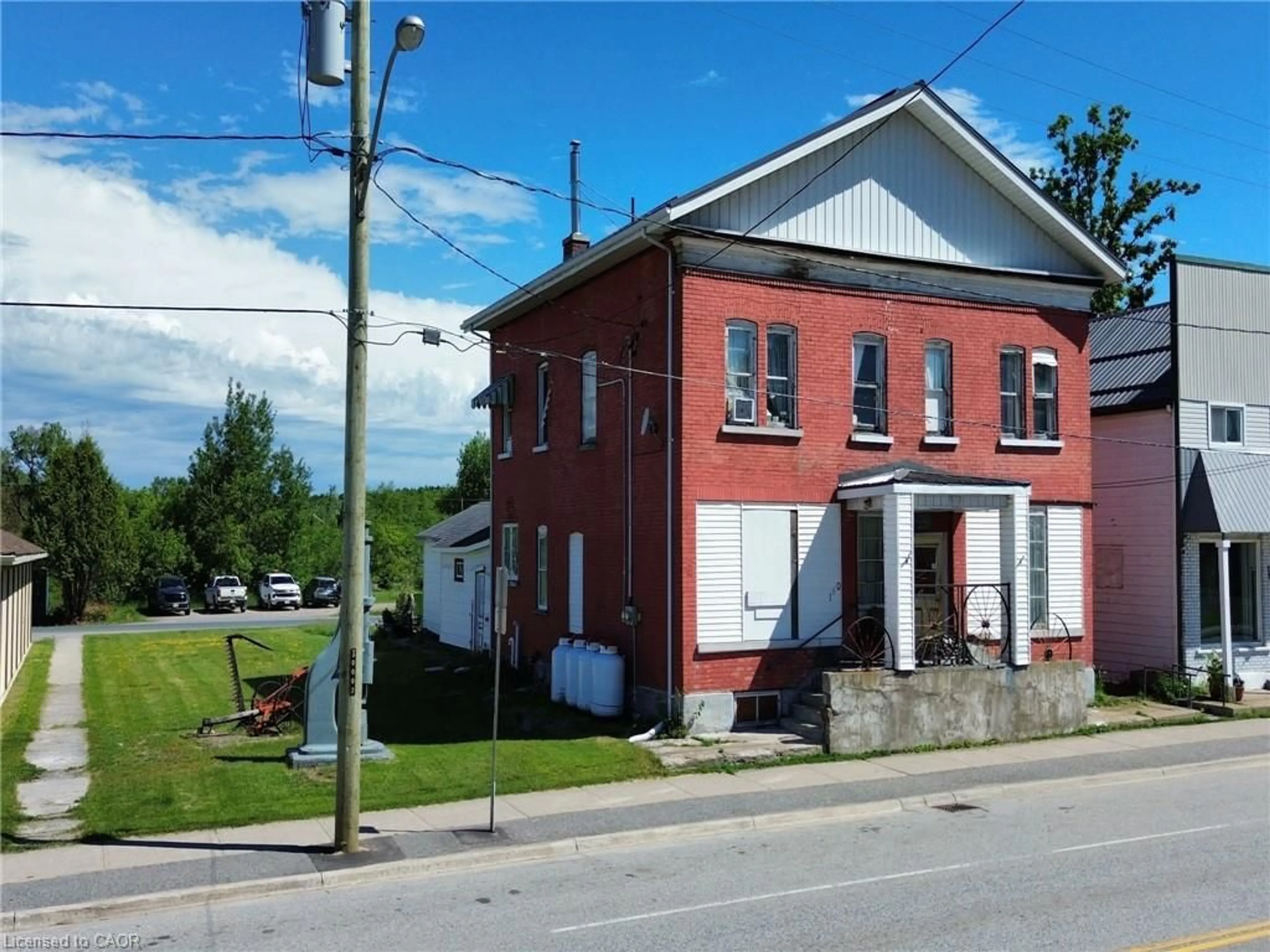 Unknown for 160 Sable St, Massey Ontario P0P 1P0
