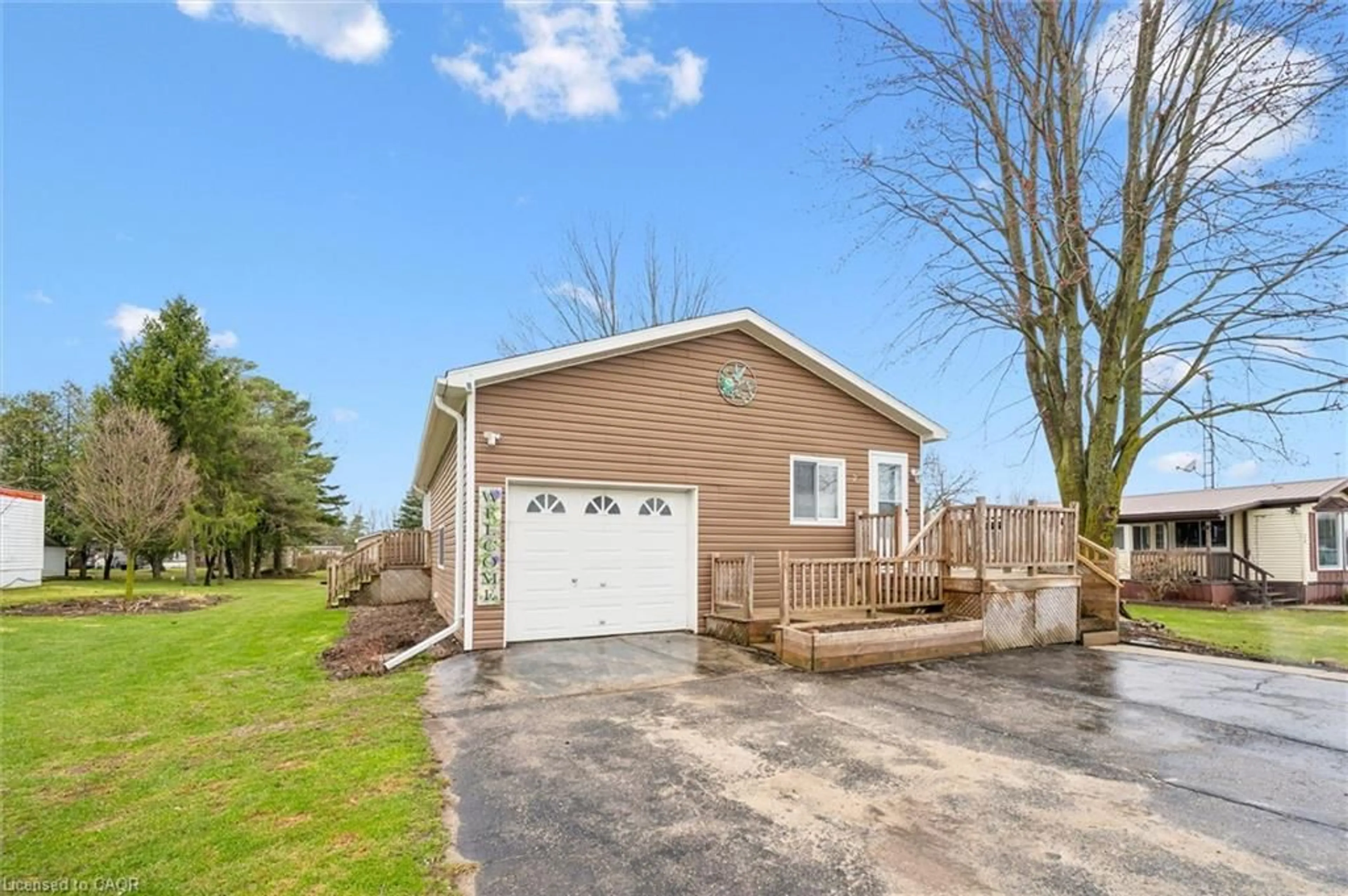Shed for 25 Fourth Ave, Moorefield Ontario N0G 2K0