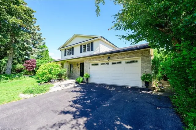 15 Cheval Dr, Grimsby 4