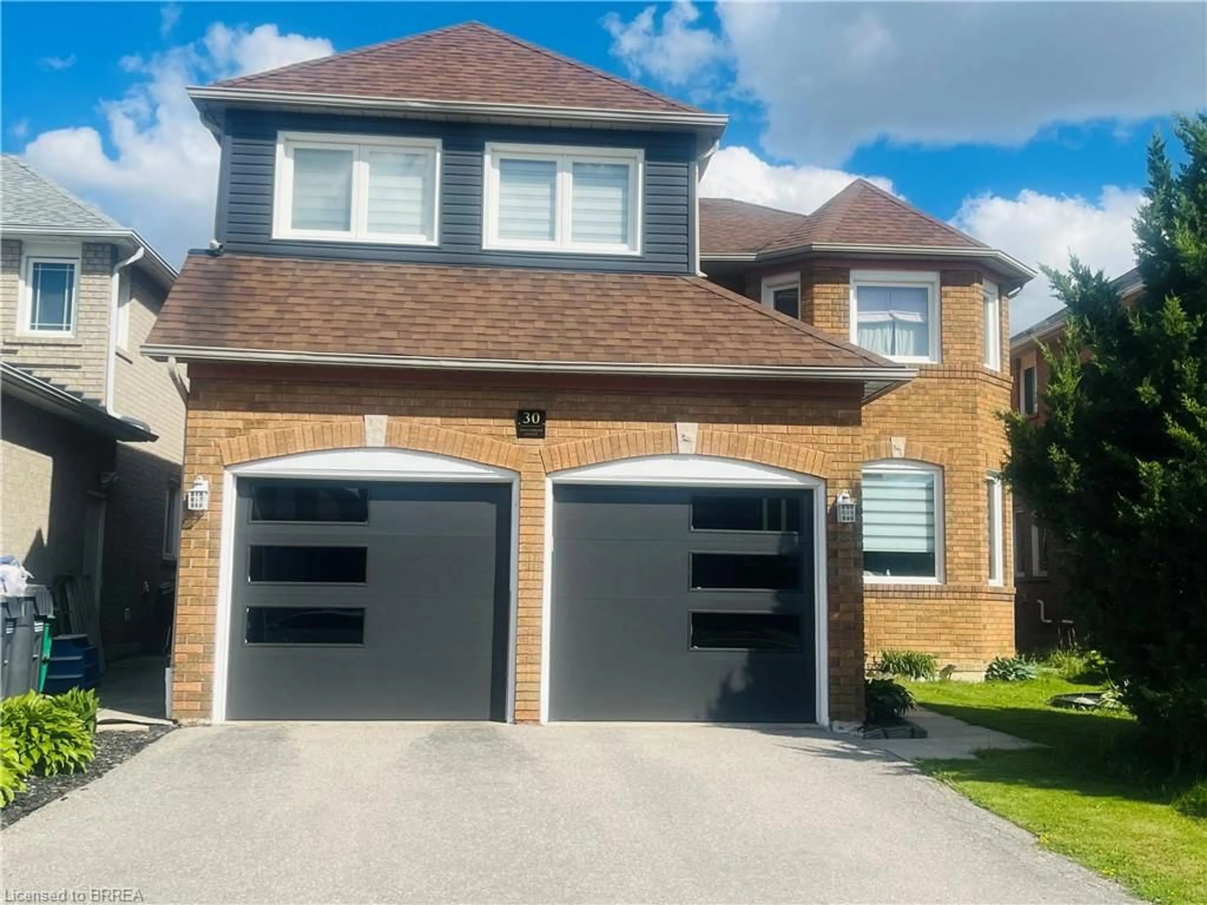 Home with brick exterior material, street for 30 Hollybush St, Brampton Ontario L6R 1A5