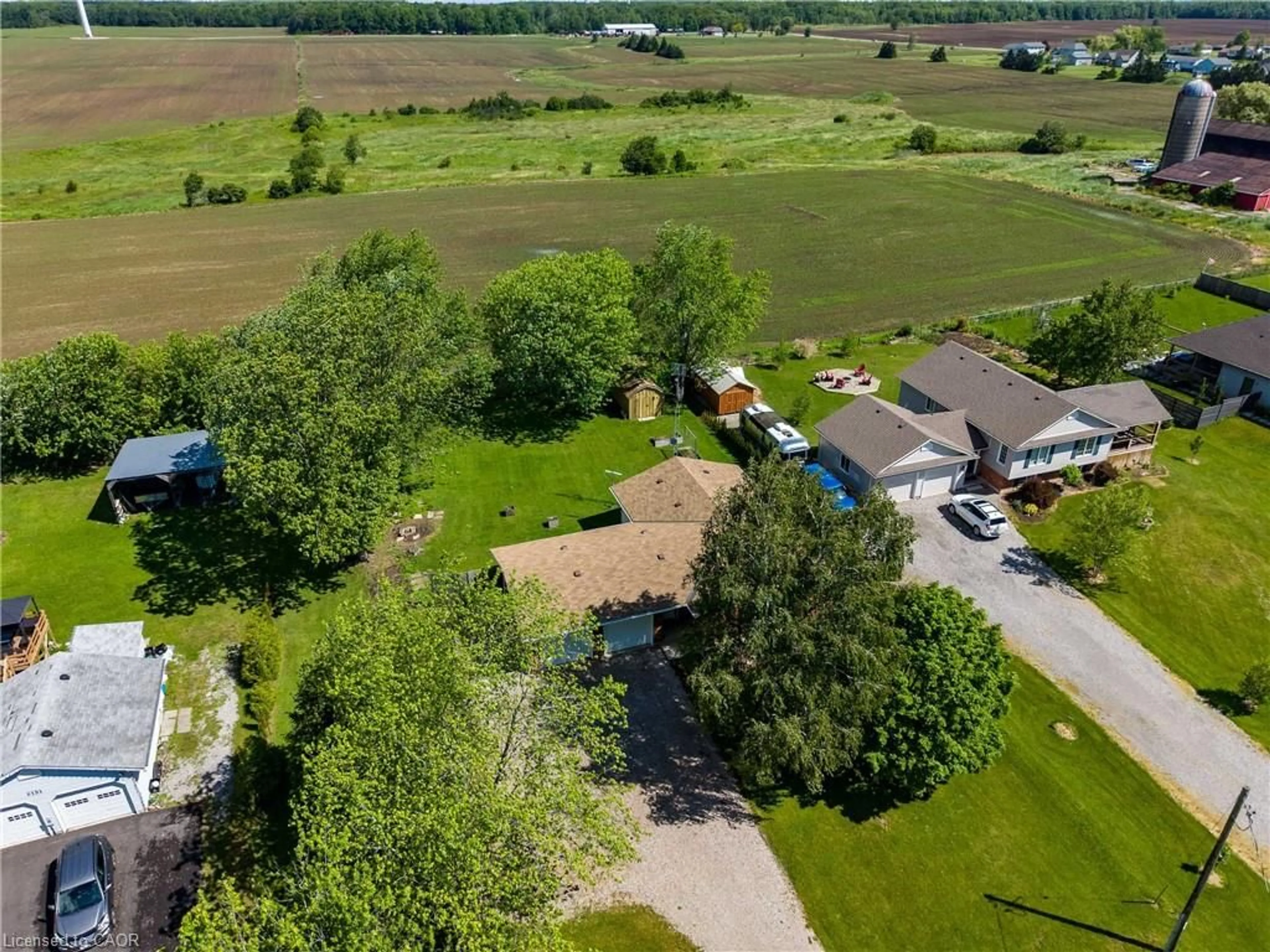 A pic from outside/outdoor area/front of a property/back of a property/a pic from drone, unknown for 6155 Rainham Rd, Dunnville Ontario N1A 2W8