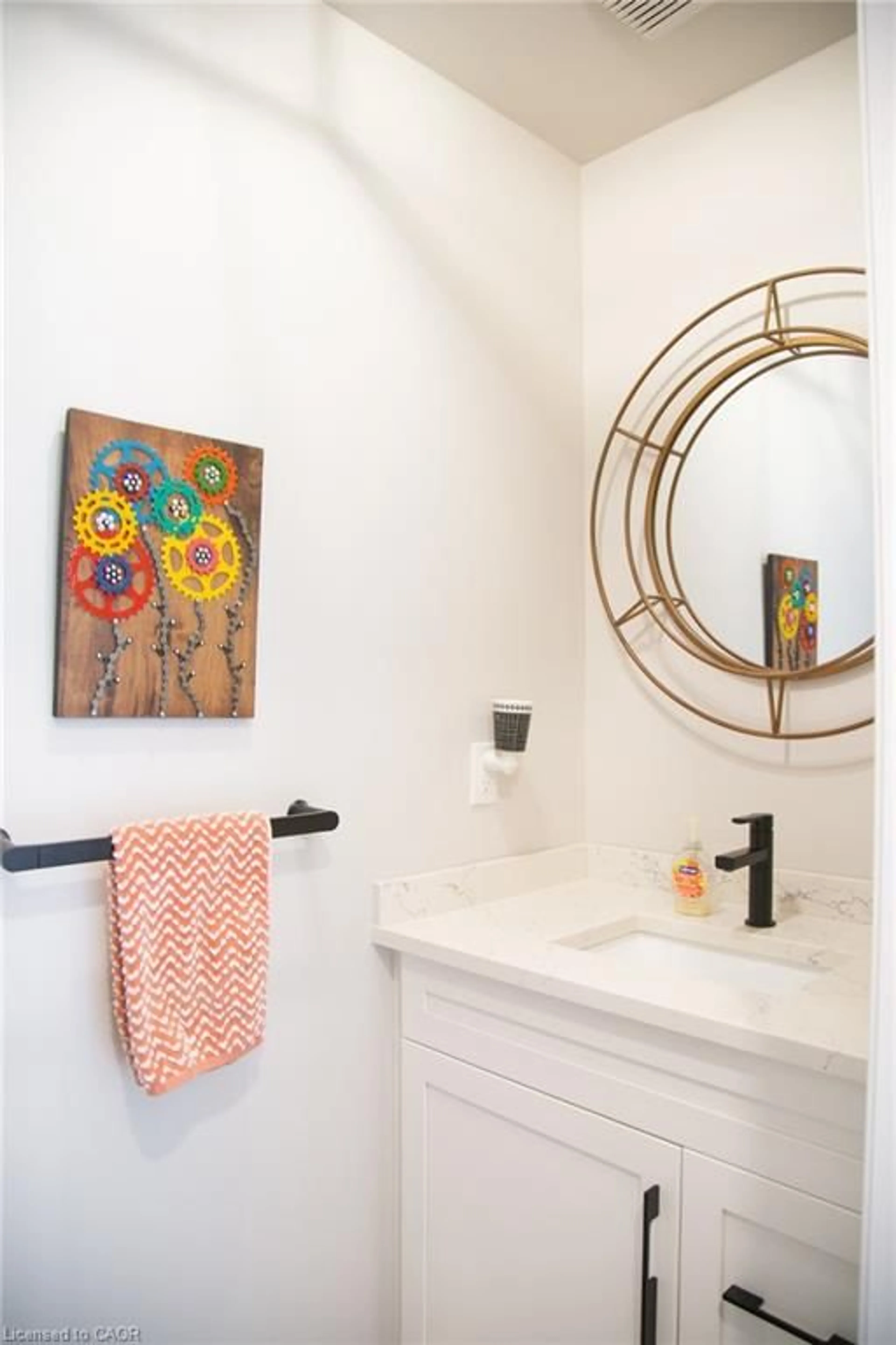 Contemporary bathroom, ceramic/tile floor for 14 New Lakeshore Rd #16, Port Dover Ontario N0A 1N8