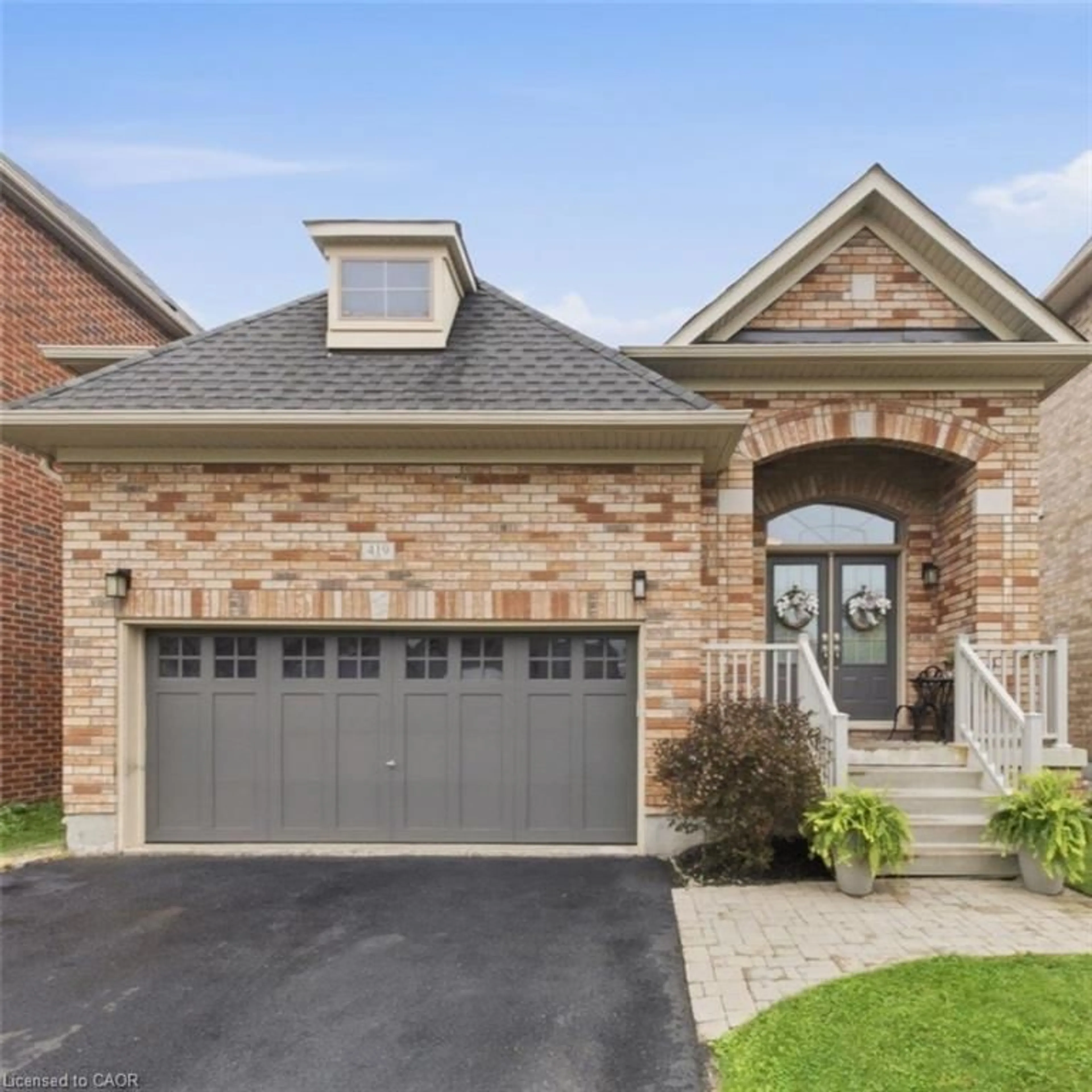 Home with brick exterior material, street for 419 Rideau River St, Waterloo Ontario N2V 2Y4