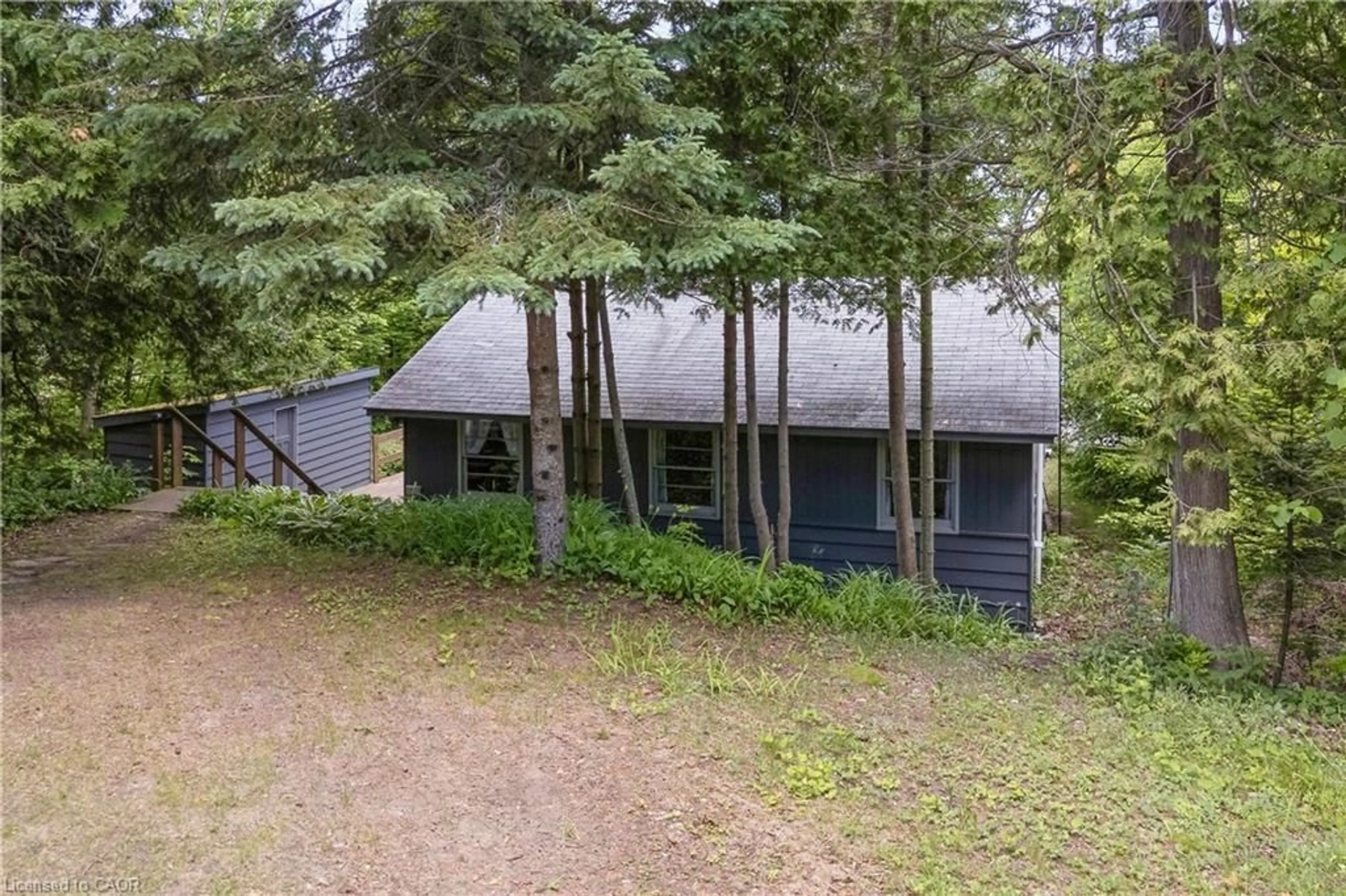 A pic from outside/outdoor area/front of a property/back of a property/a pic from drone, forest/trees view for 264 Blanchfield Rd, Southampton Ontario N0H 2L0