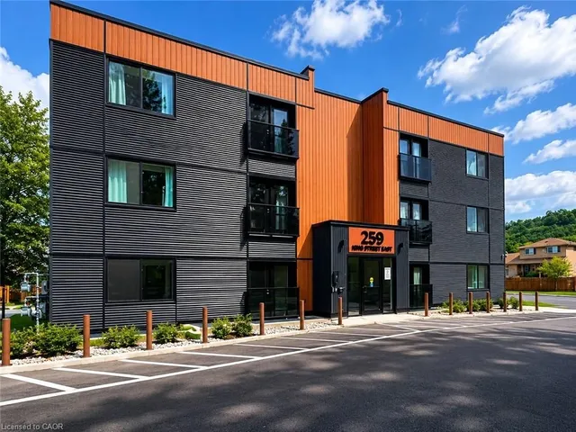 259 King St #1C, Stoney Creek 3