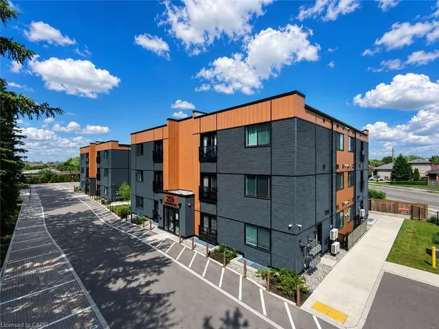 259 King St #1C, Stoney Creek 4