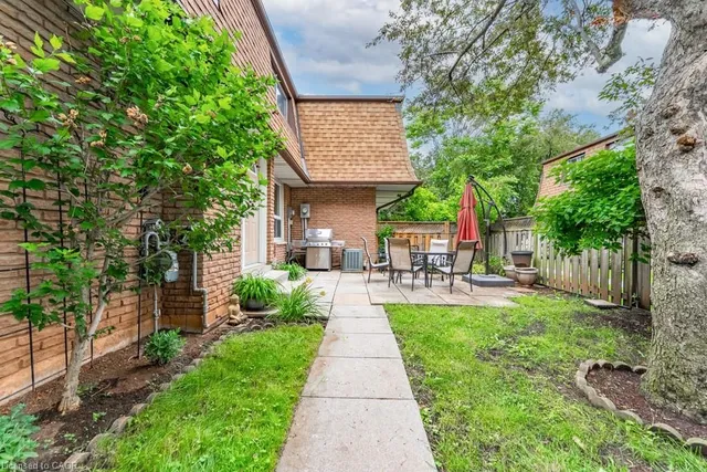 4042 Longmoor Dr #4, Burlington 4