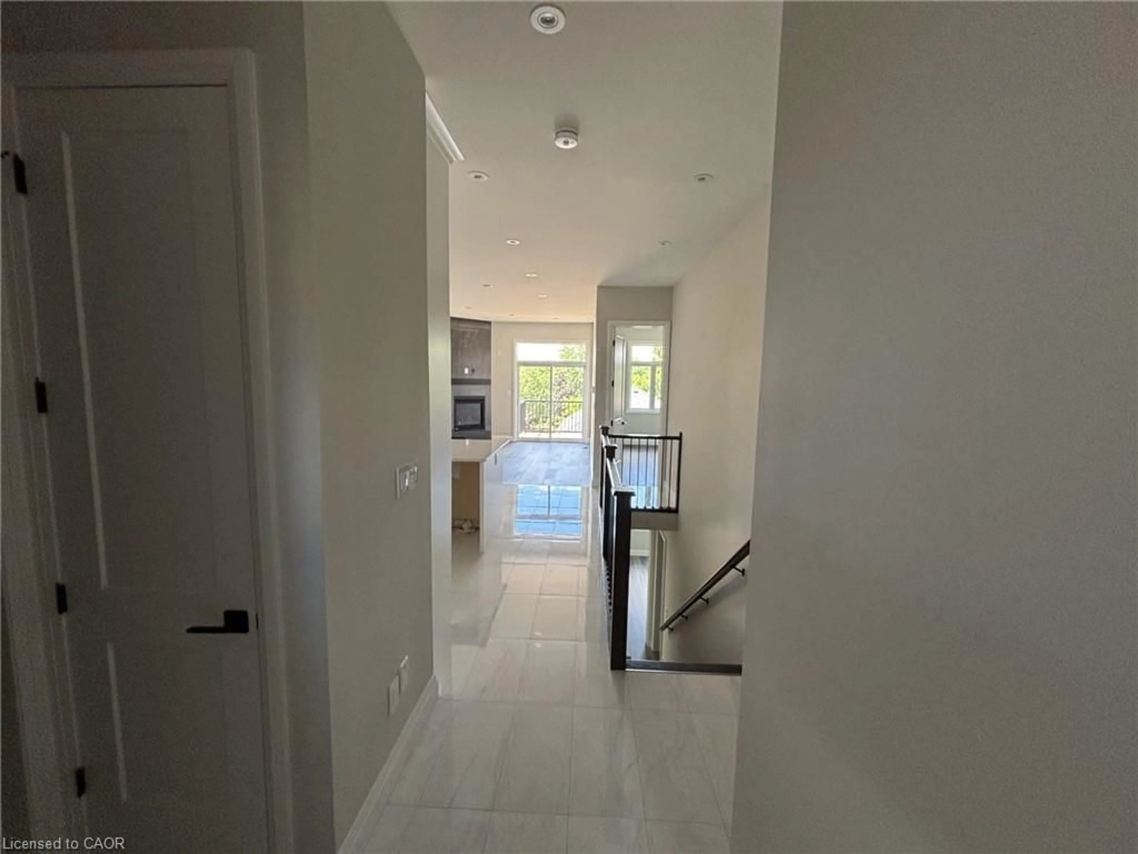 Unknown for 800 Garden Court Cres, Woodstock Ontario N4T 0A3