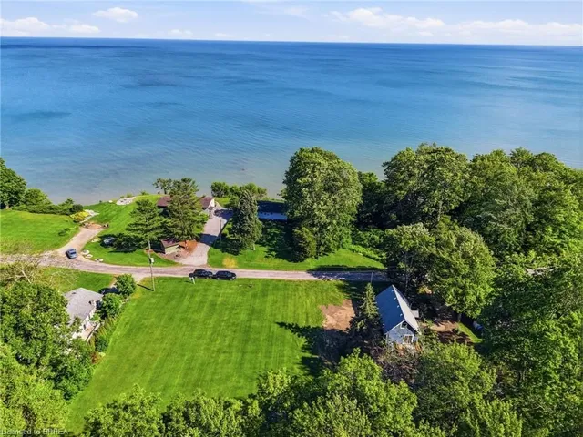 525 Avalon Lane, Port Dover 4