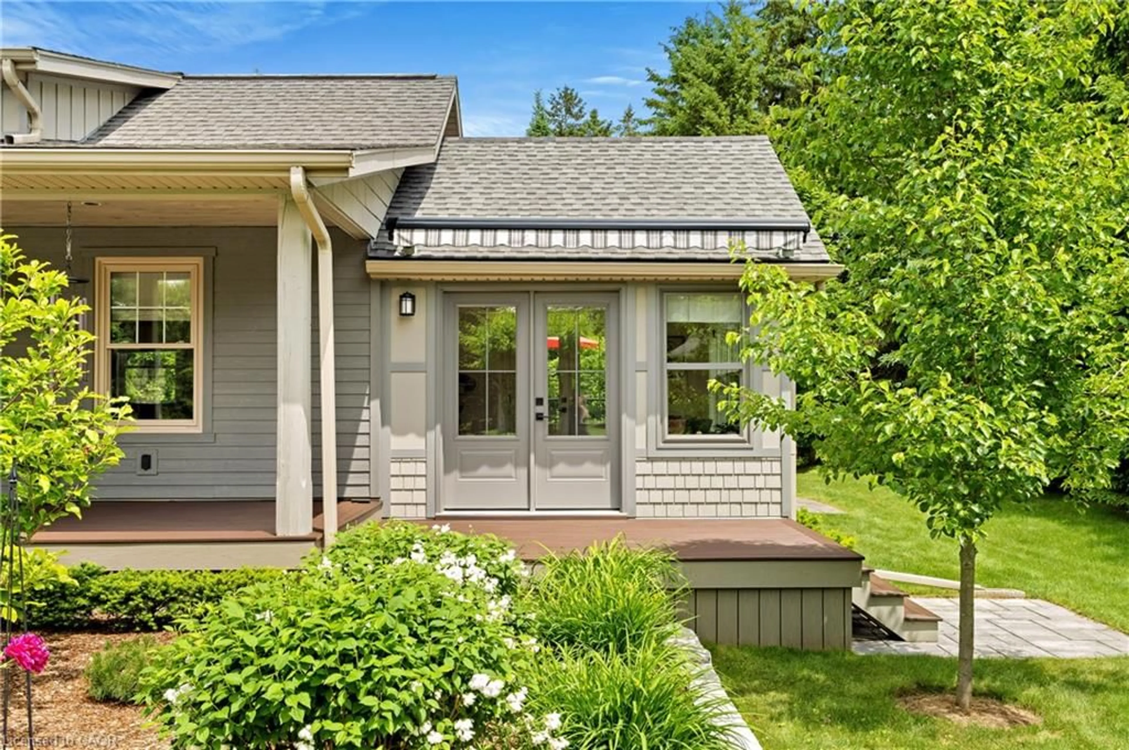 Home with vinyl exterior material, street for 441 Wellington Rd 7, Salem Ontario N0B 1S0