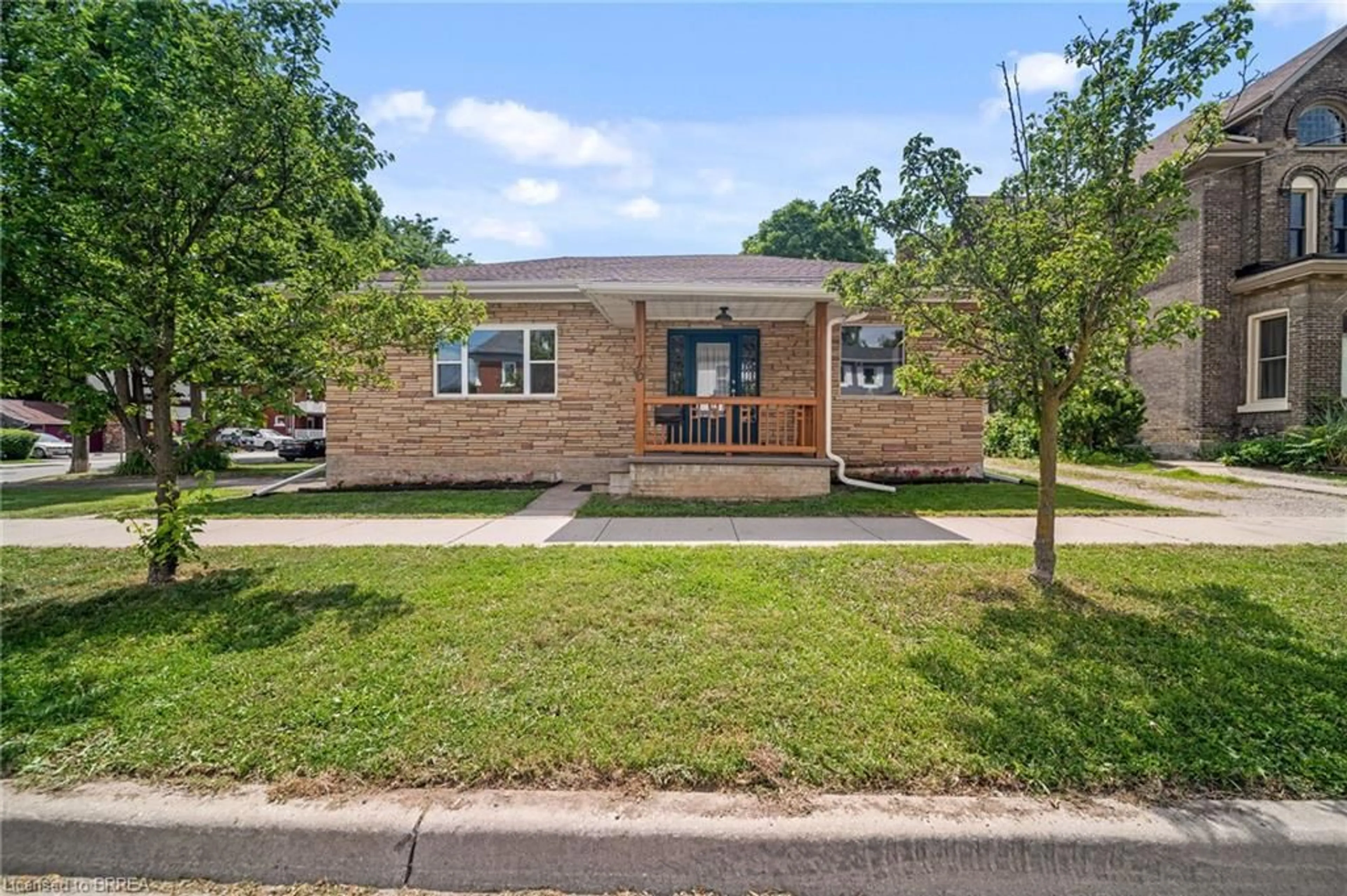 Home with brick exterior material, street for 76 William St, Brantford Ontario N3T 3K8