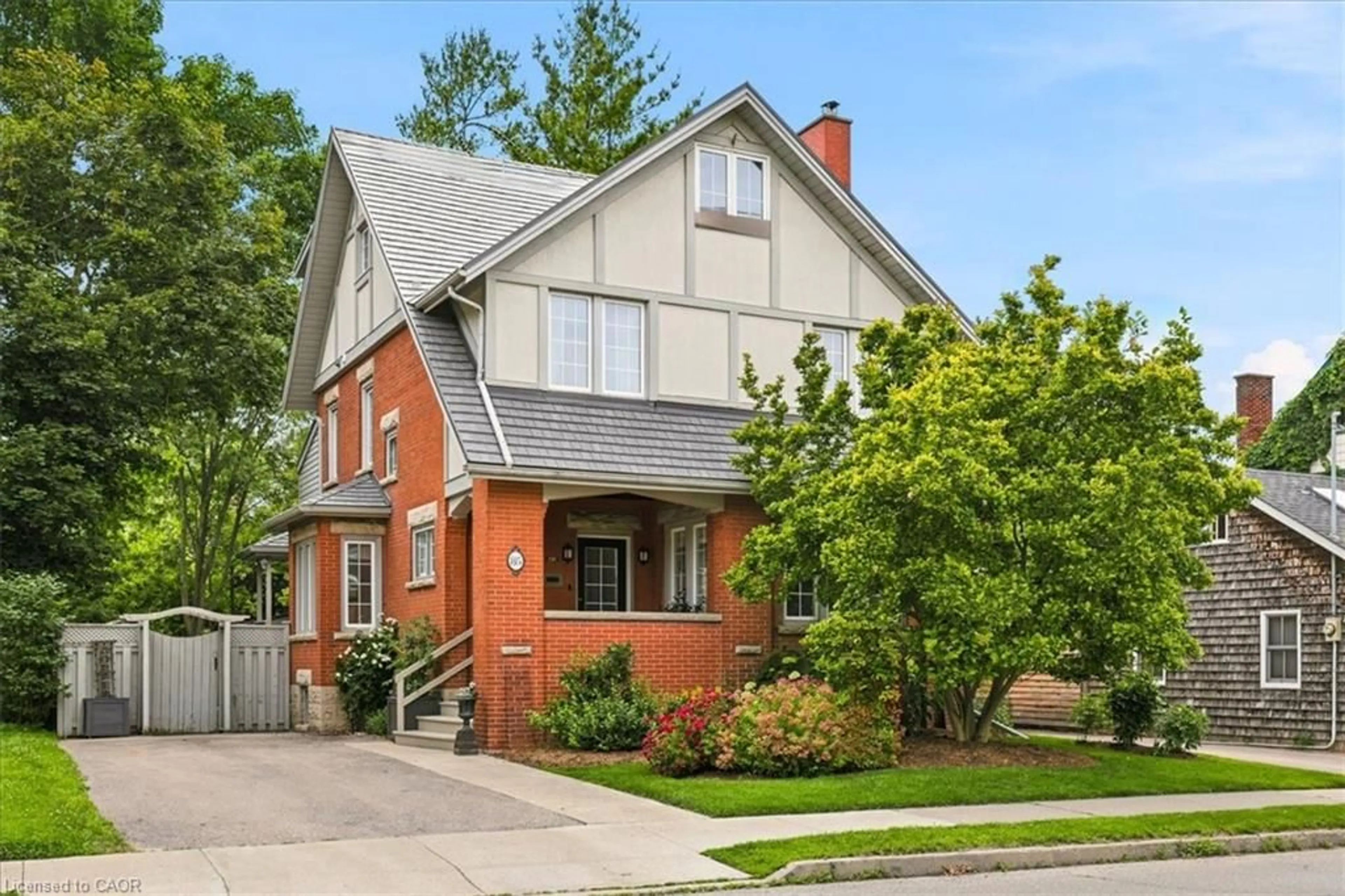 Home with brick exterior material, street for 85 Albert St, Waterloo Ontario N2L 3S6