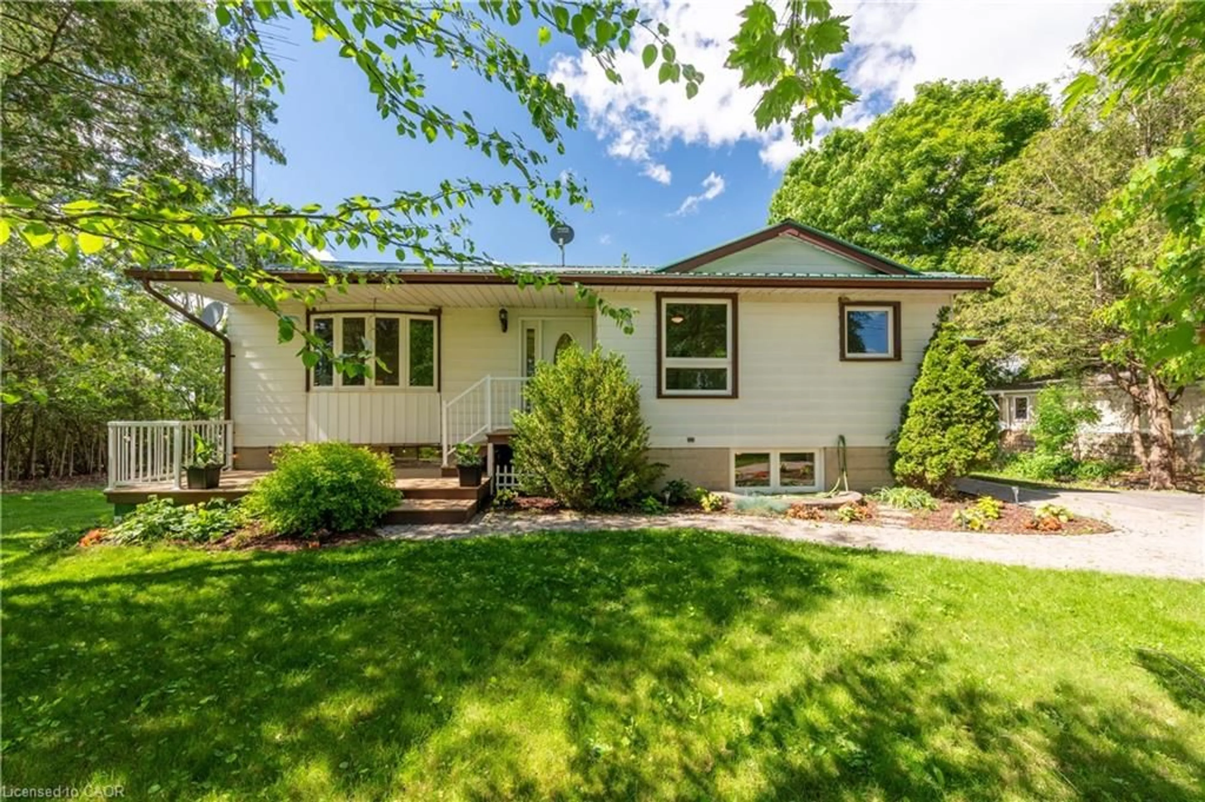 Home with vinyl exterior material, street for 263885 Prouse Rd, Mount Elgin Ontario N0J 1N0
