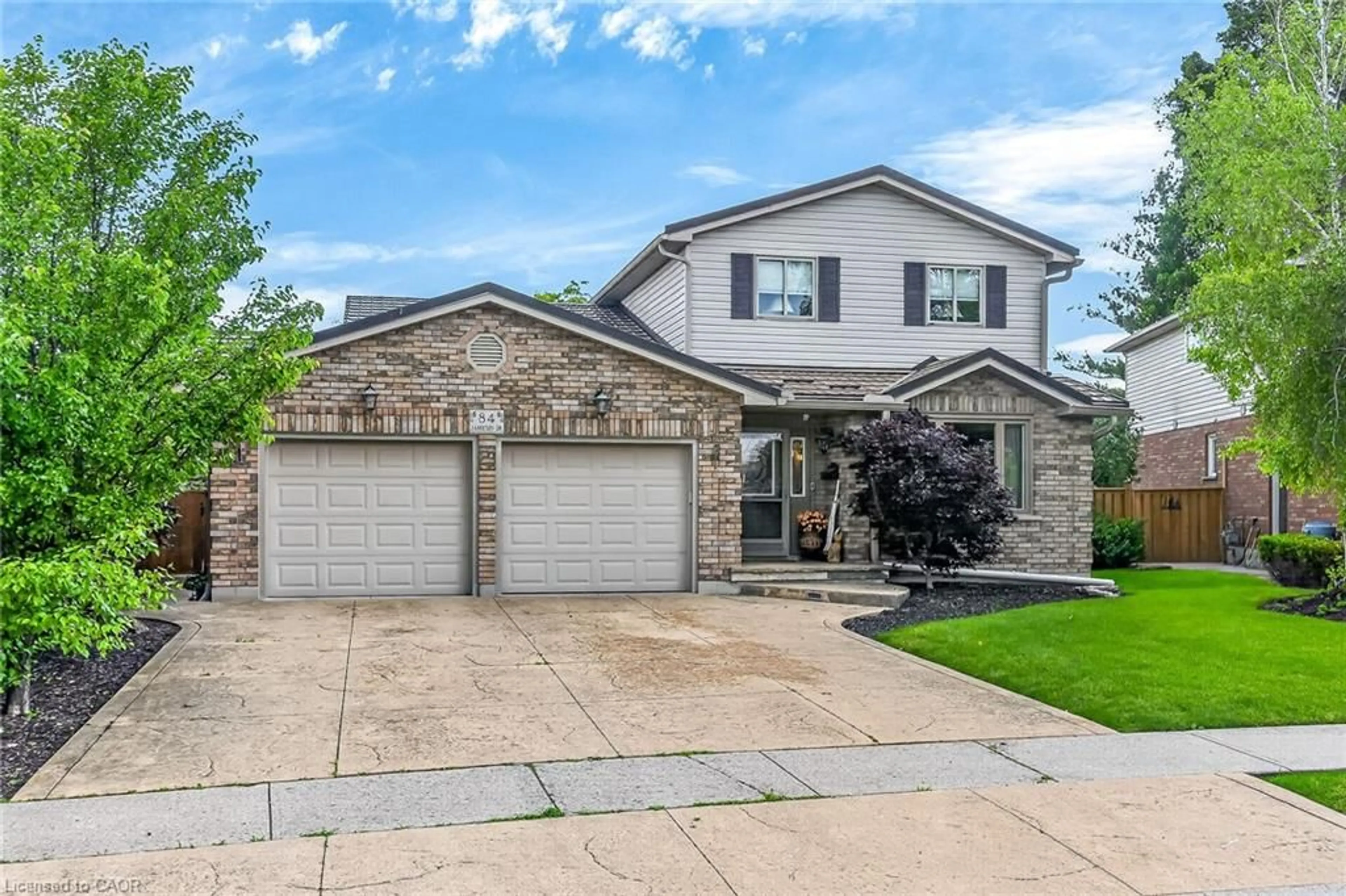 Home with brick exterior material, street for 84 Jamieson Dr, Caledonia Ontario N3W 2M4