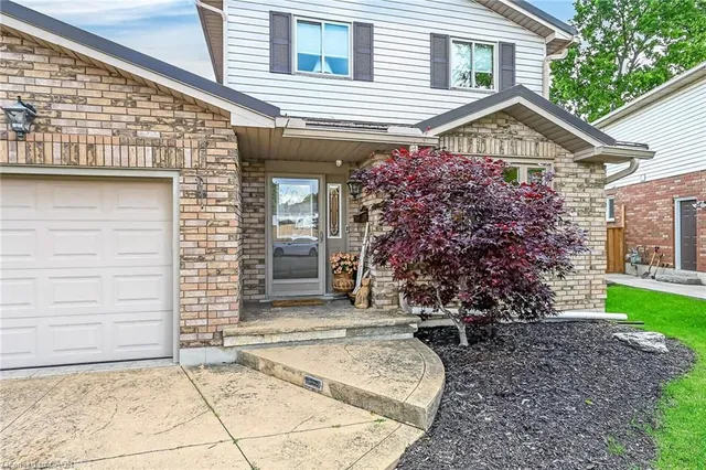 84 Jamieson Dr, Caledonia 5