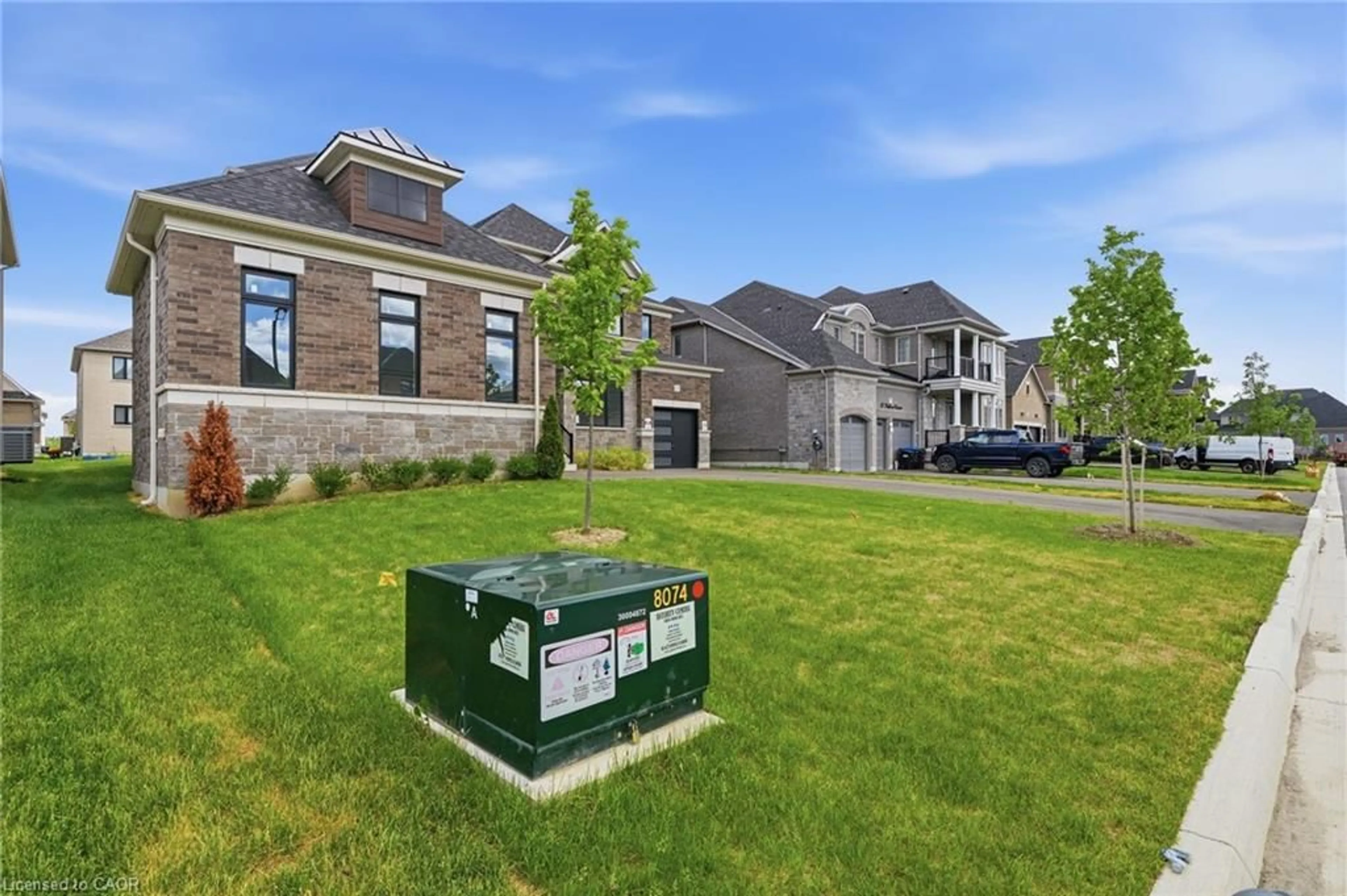 Unknown for 25 Bellflower Cres, Colgan Ontario L0G 1W0
