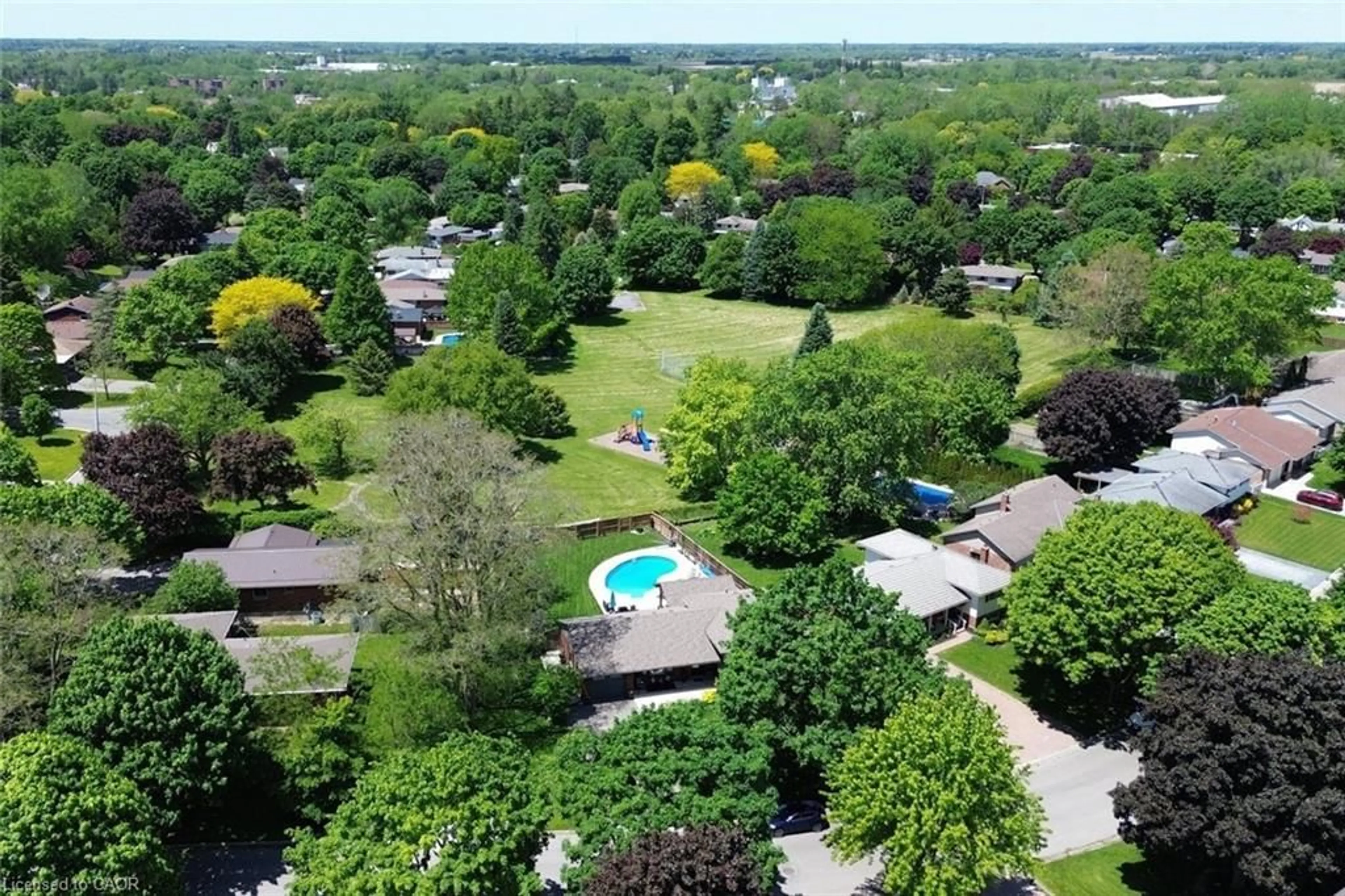 A pic from outside/outdoor area/front of a property/back of a property/a pic from drone, water/lake/river/ocean view for 8 Sheridan Blvd, Simcoe Ontario N3Y 4W4