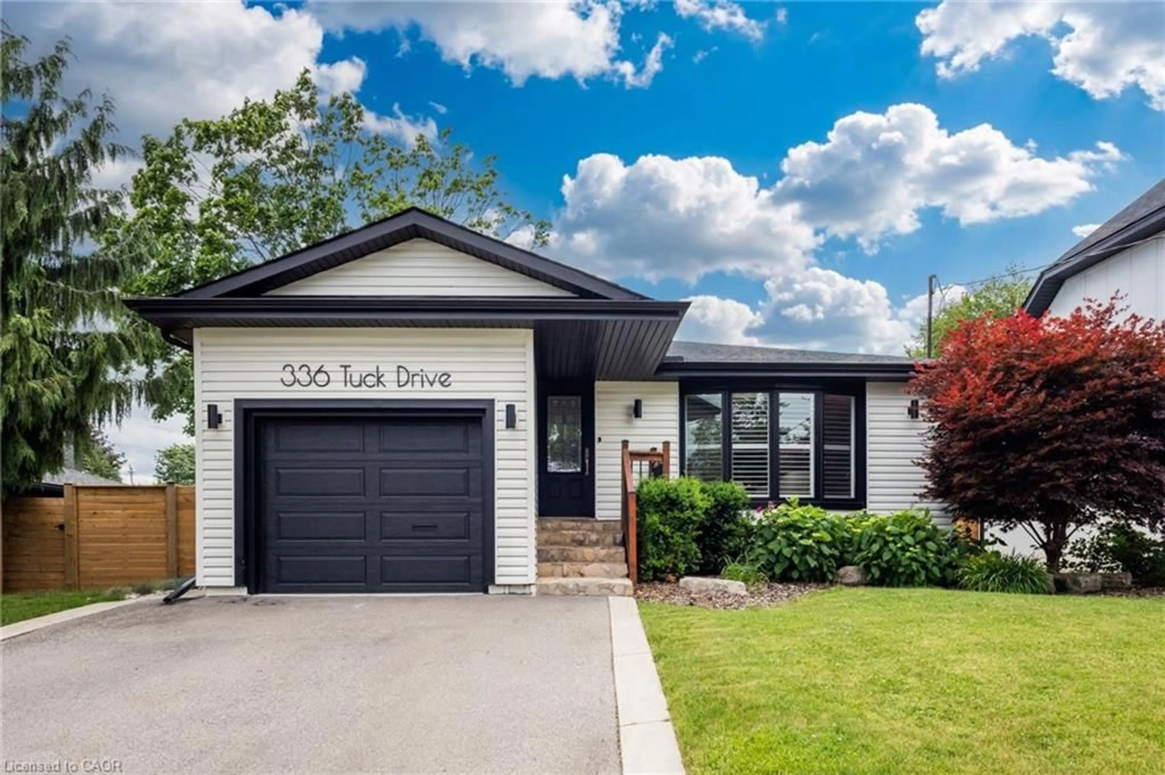 Home with brick exterior material, street for 336 Tuck Dr, Burlington Ontario L7L 2R3