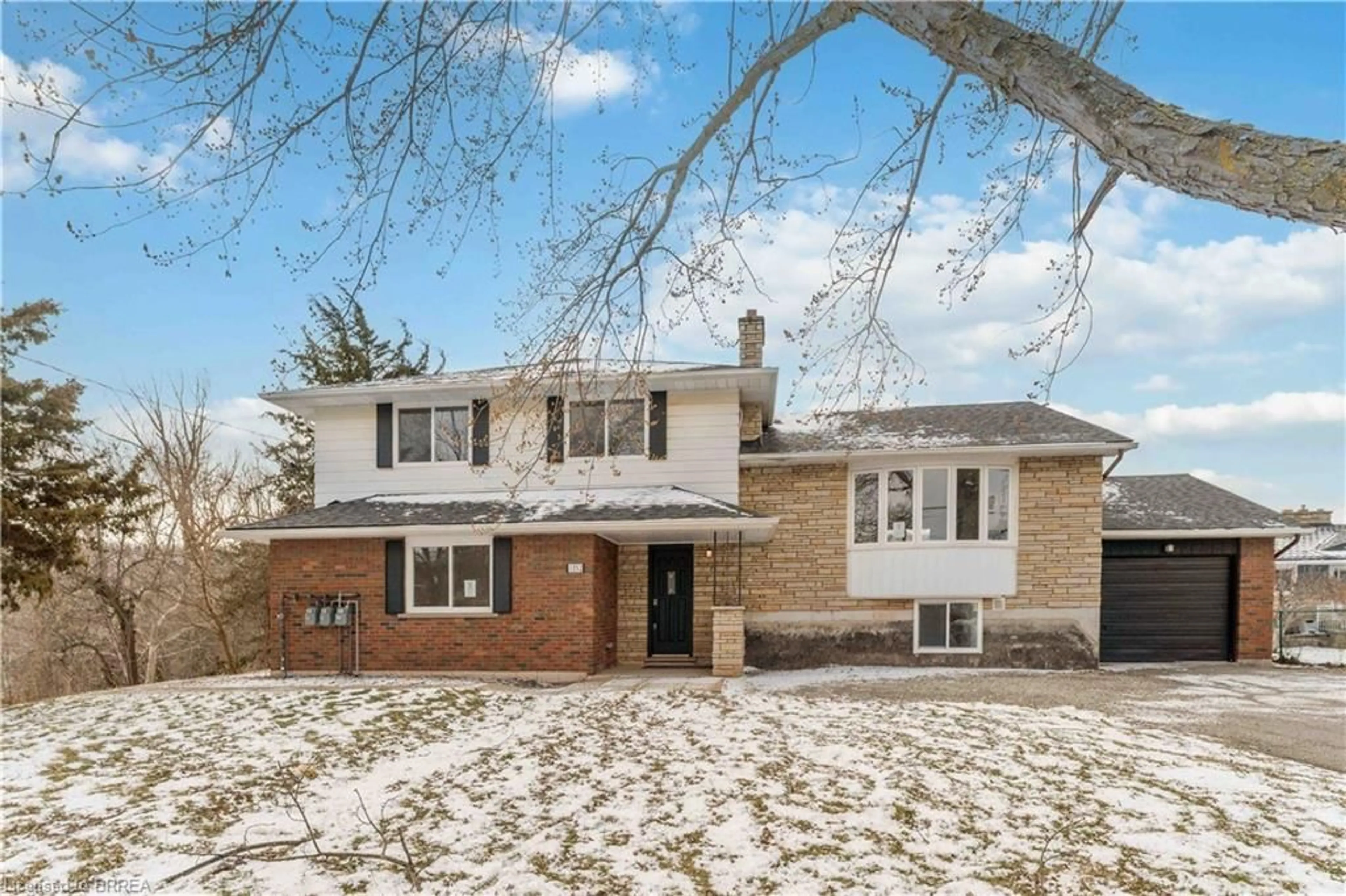 Home with brick exterior material, street for 1352 #8 Hwy, Stoney Creek Ontario L8E 5K6