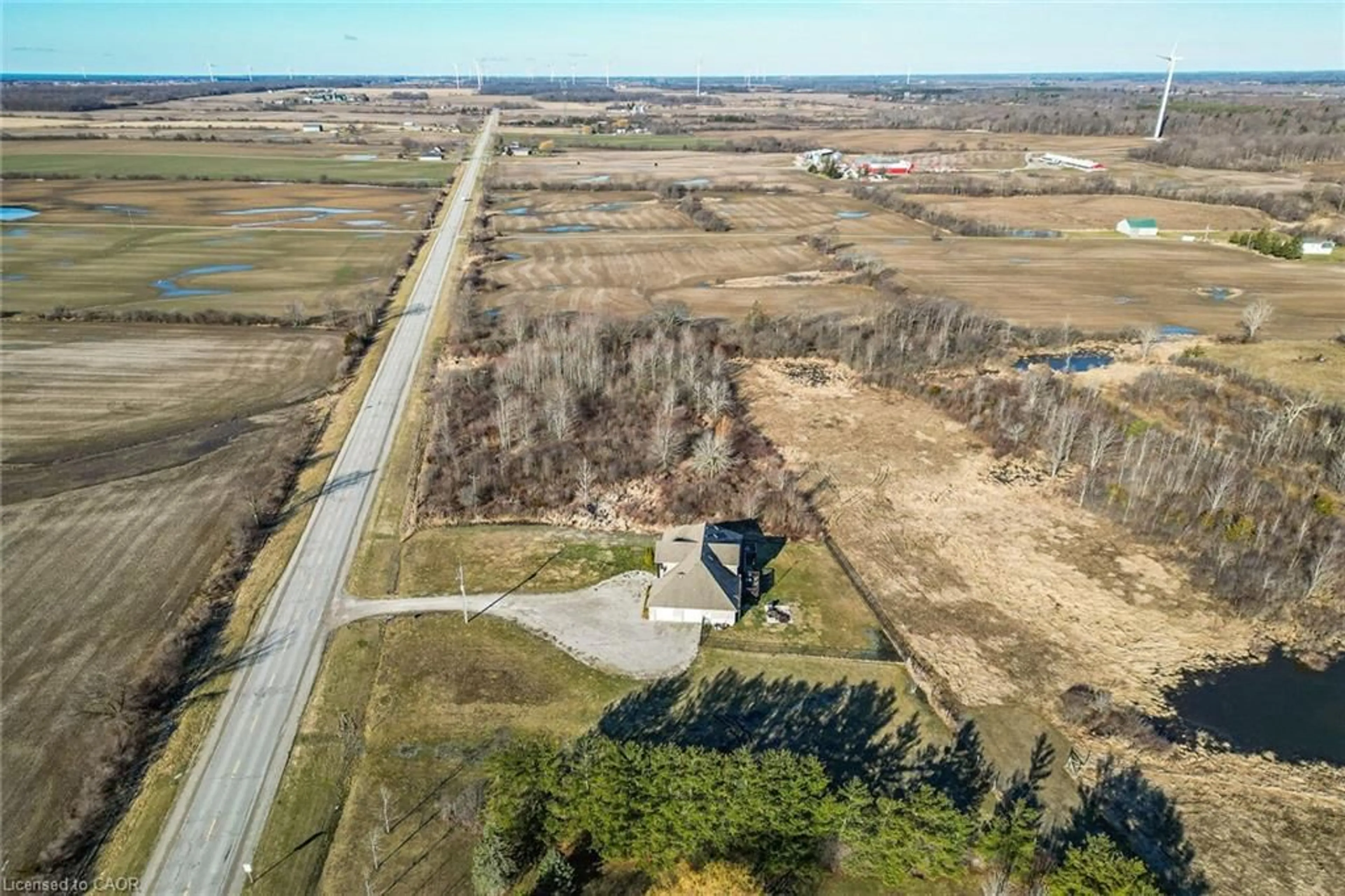 A pic from outside/outdoor area/front of a property/back of a property/a pic from drone, unknown for 4491 Haldimand 20 Rd, Dunnville Ontario N1A 2W3